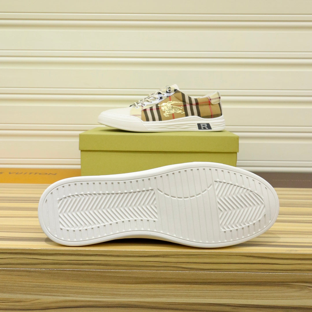 Burberry-010Shoes