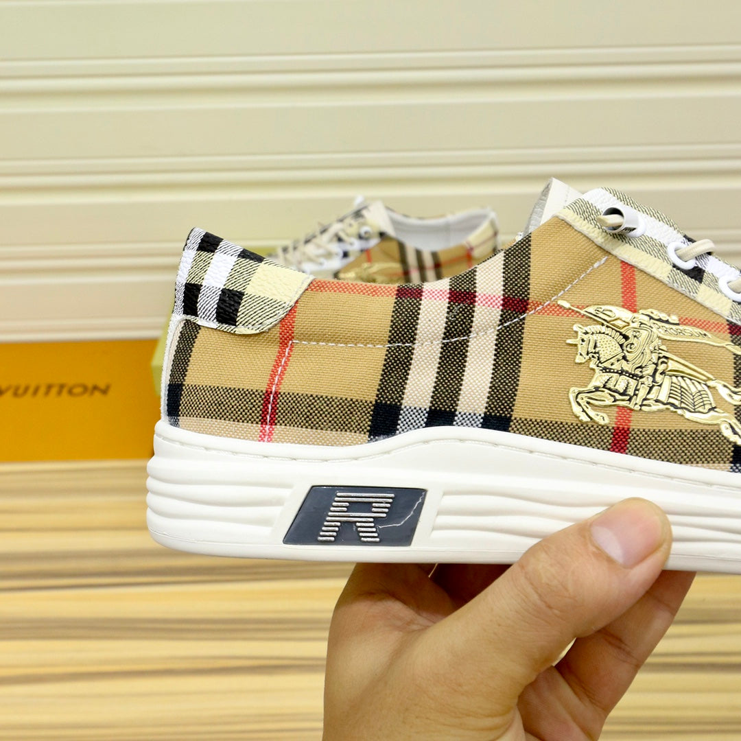 Burberry-010Shoes