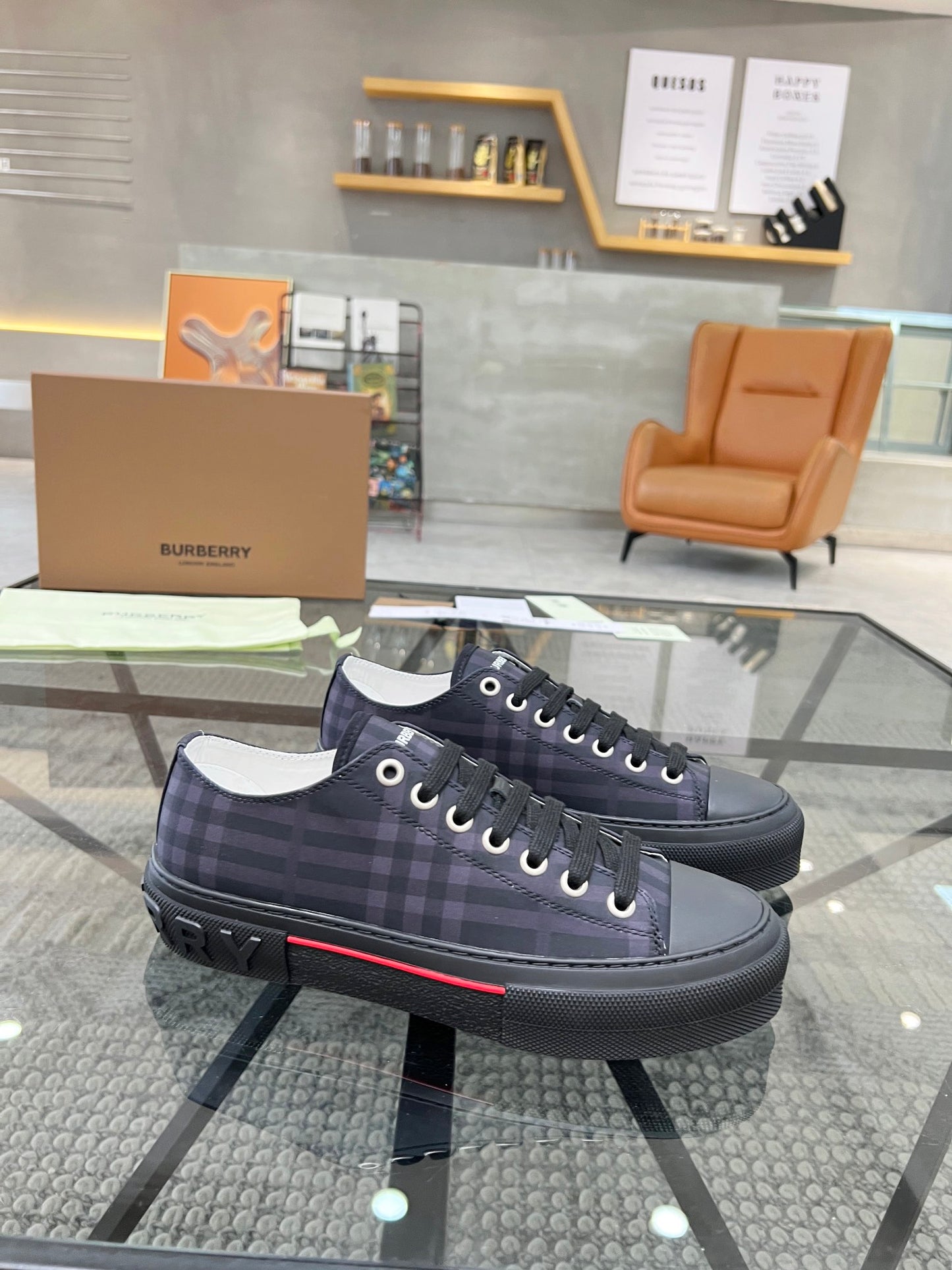 Burberry-014Shoes