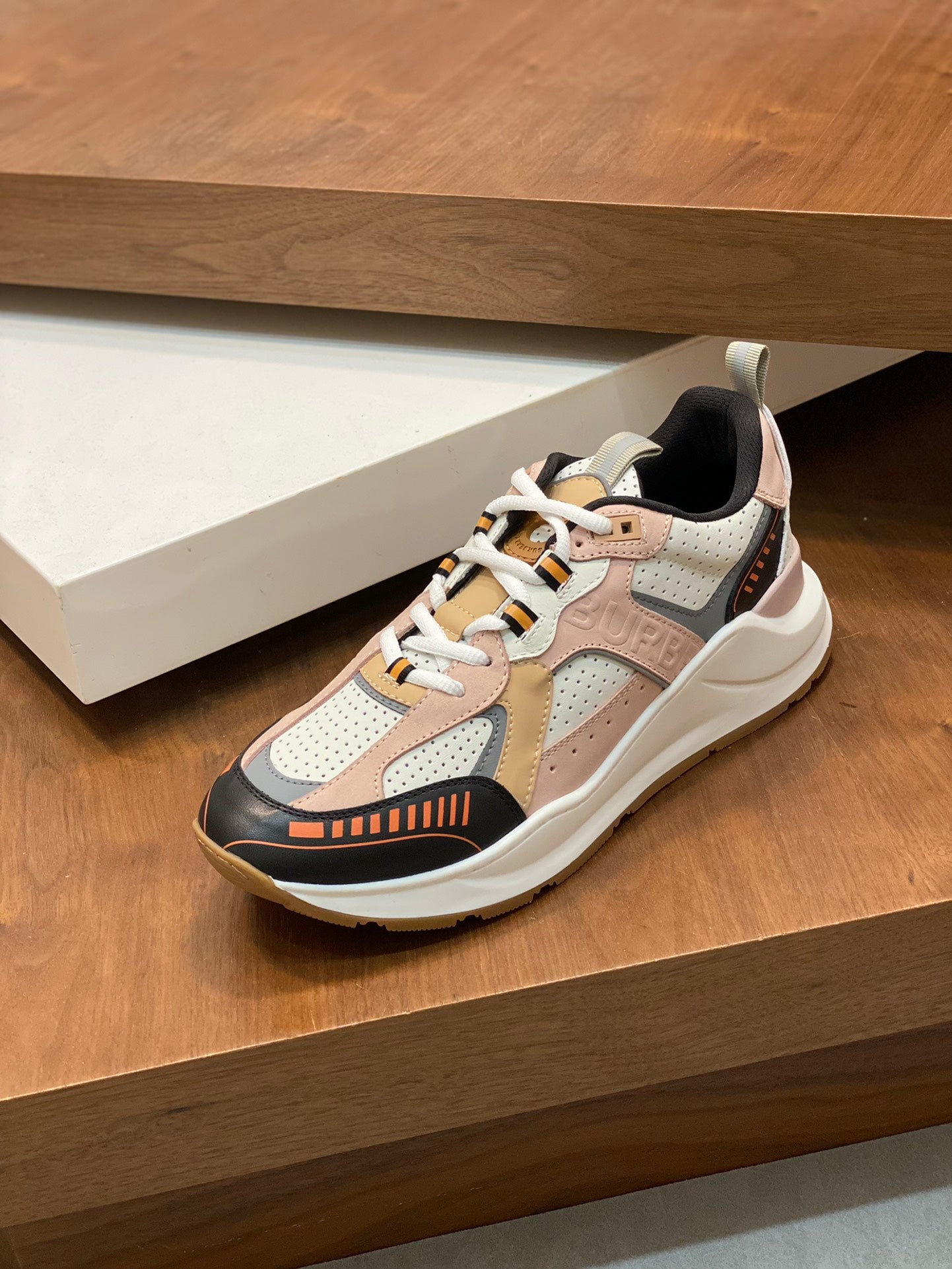 Burberry-018Shoes