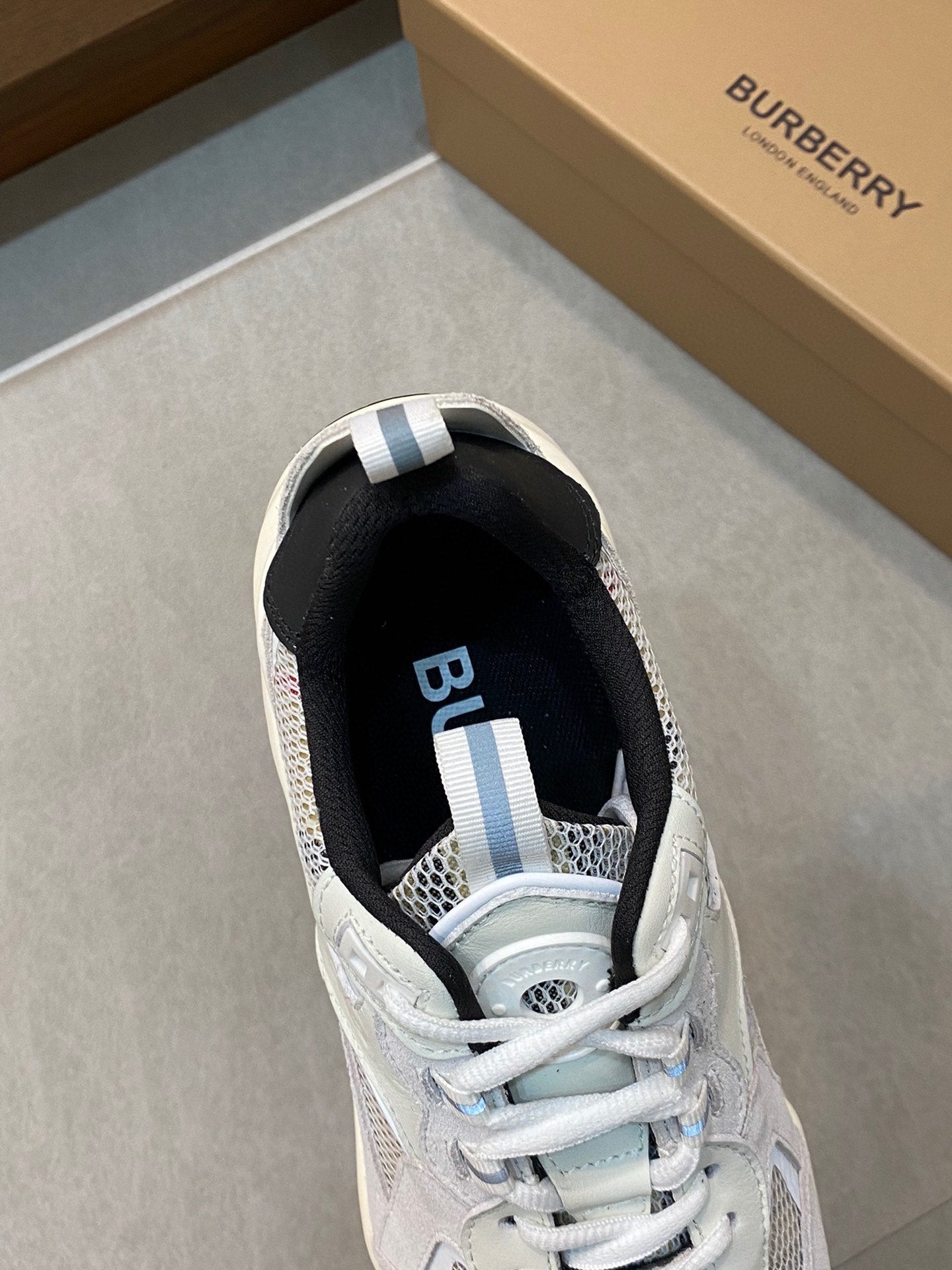 Burberry-021Shoes