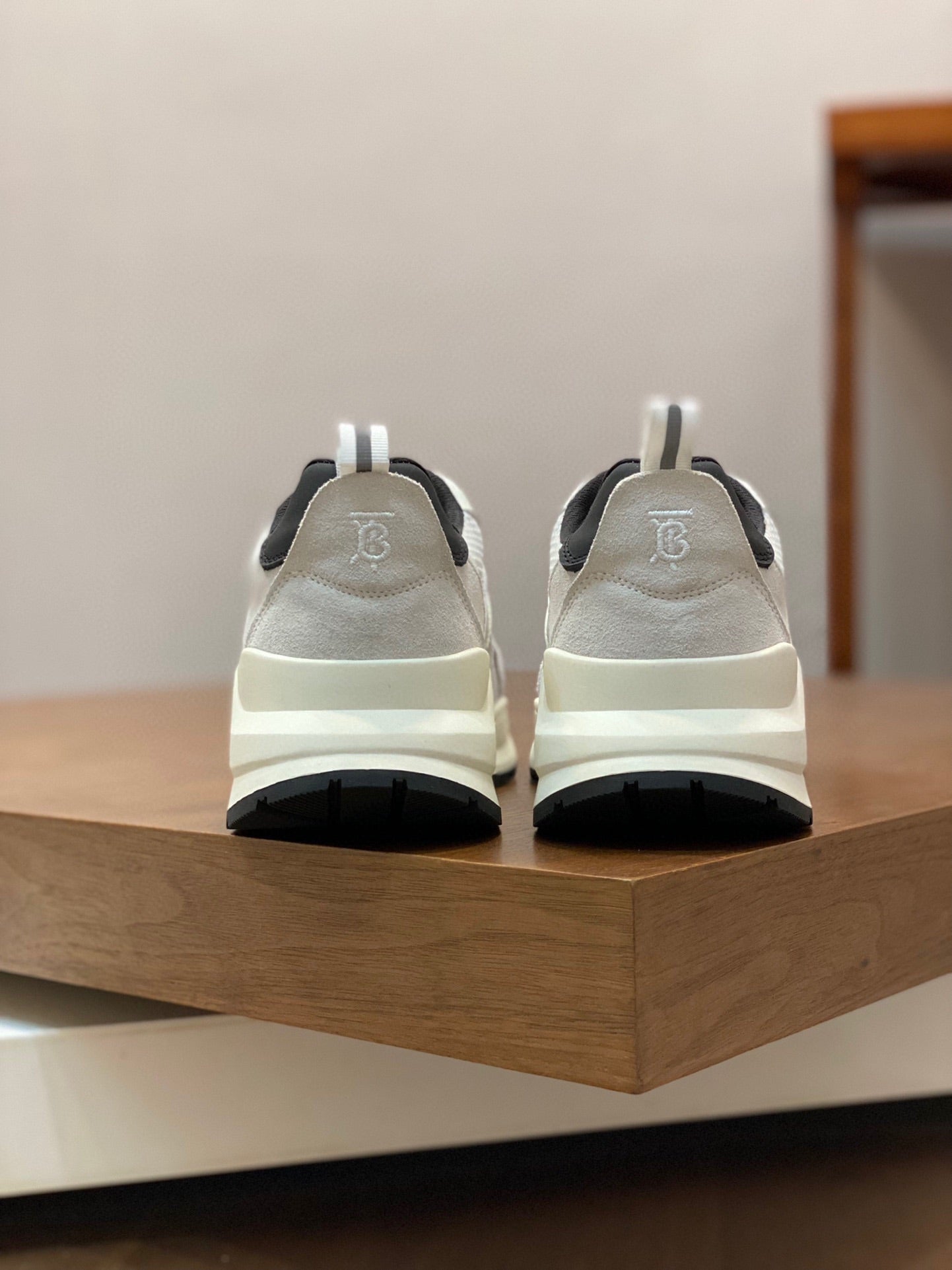 Burberry-021Shoes