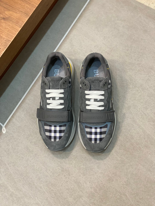 Burberry-028Shoes