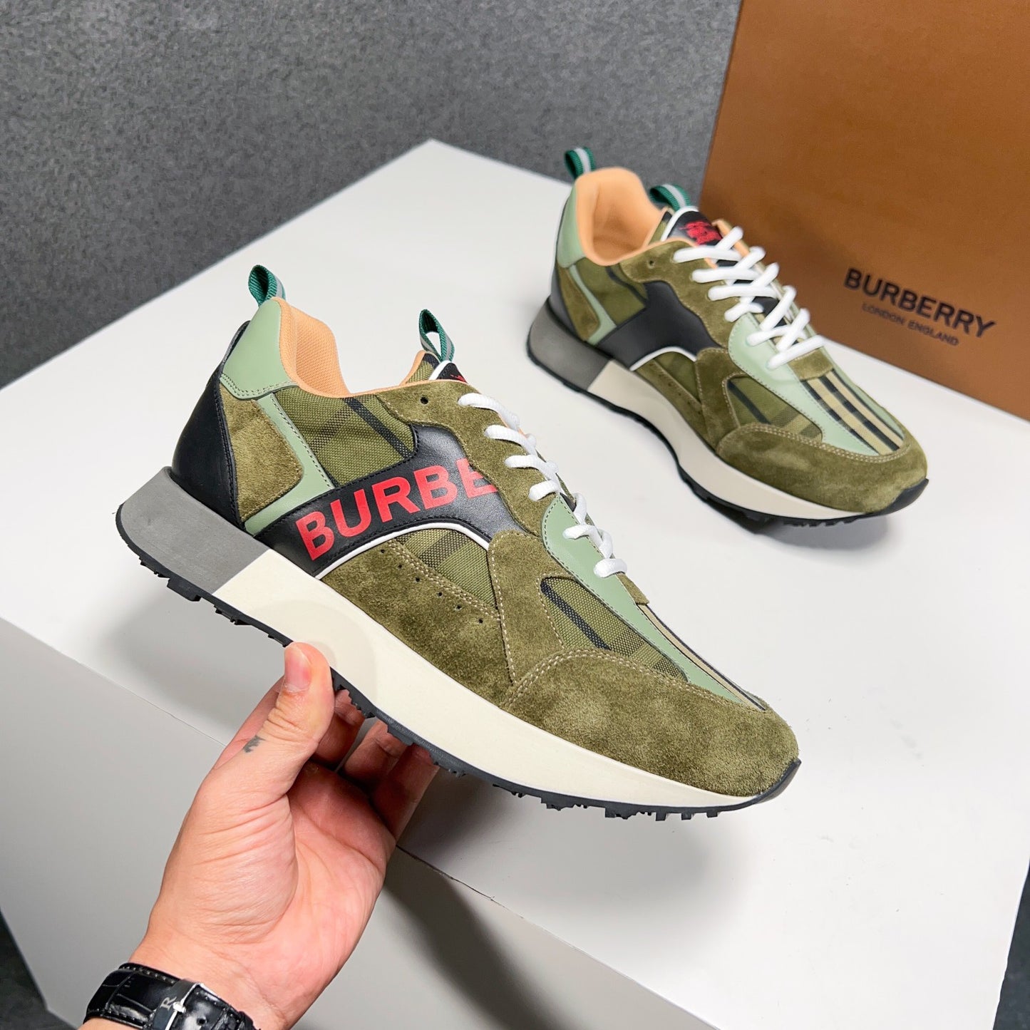 Burberry-033Shoes