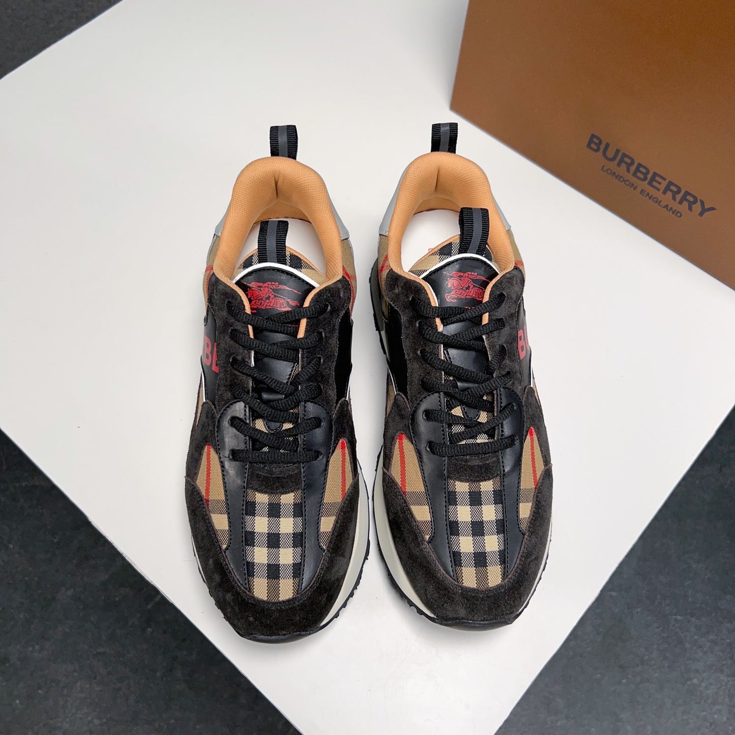 Burberry-035Shoes