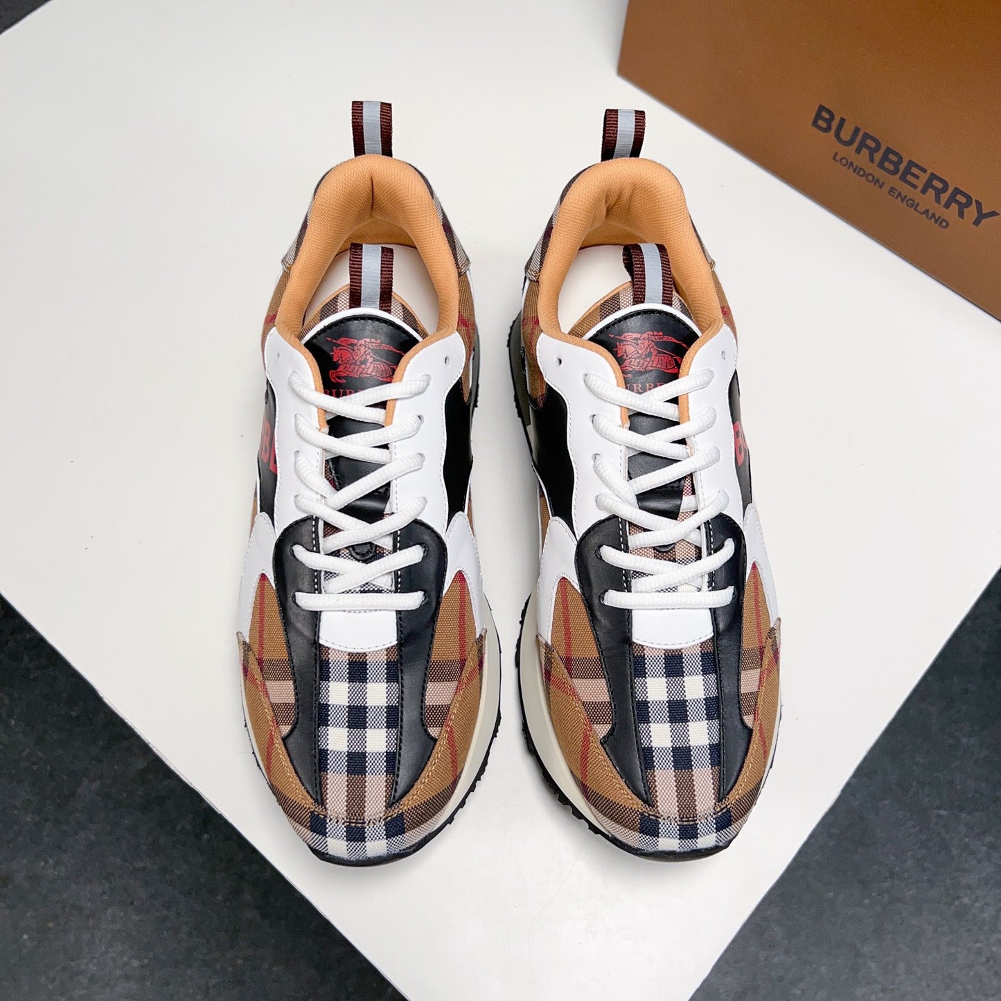 Burberry-036Shoes