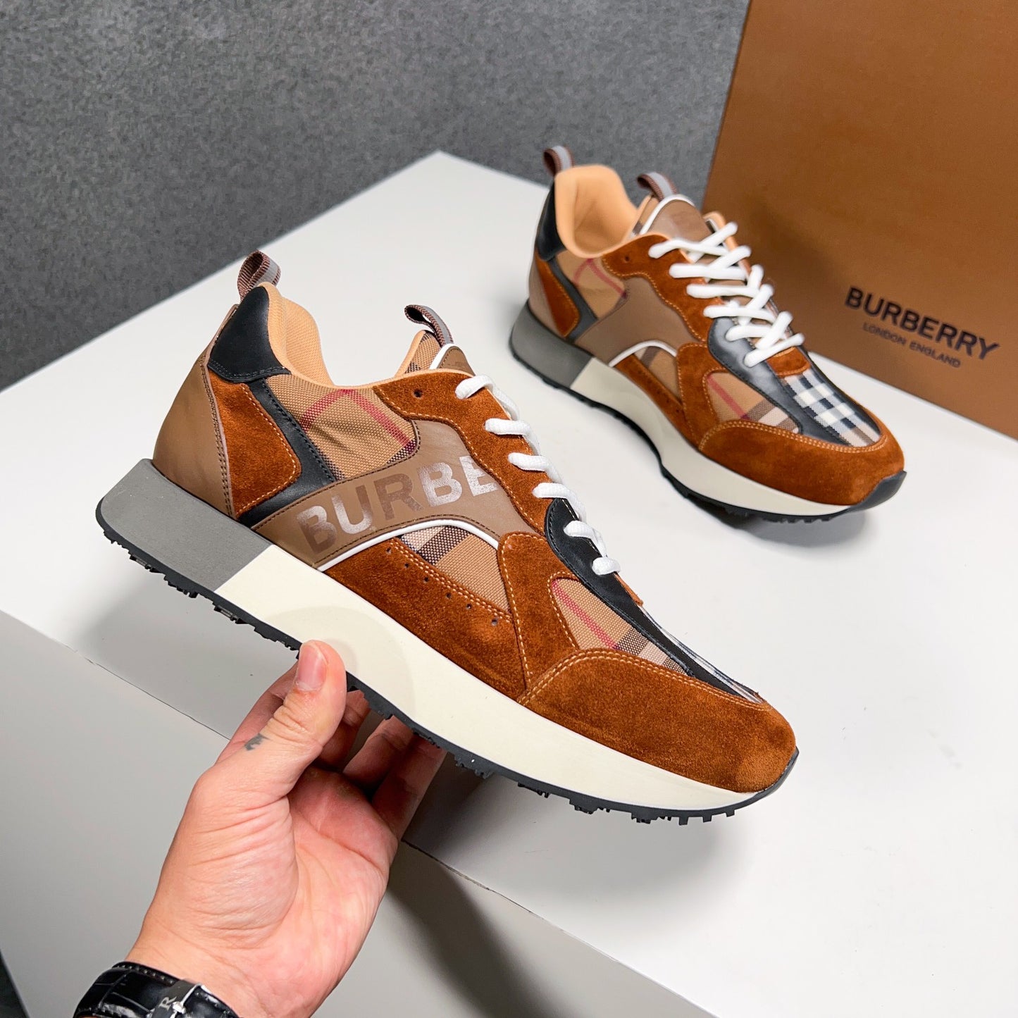 Burberry-037Shoes