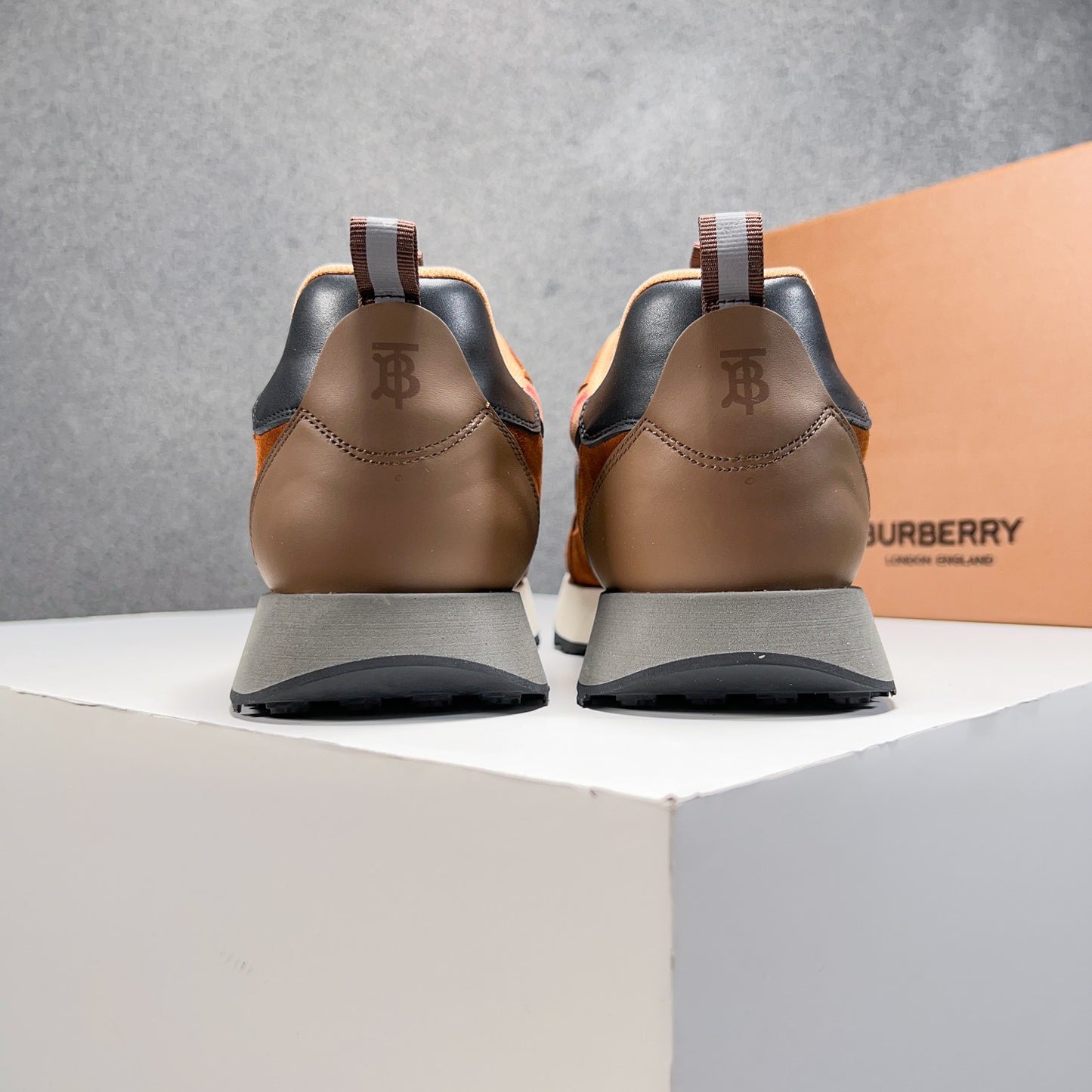 Burberry-037Shoes