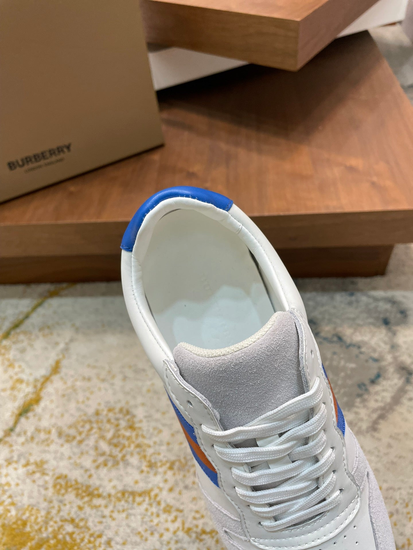 Burberry-038Shoes