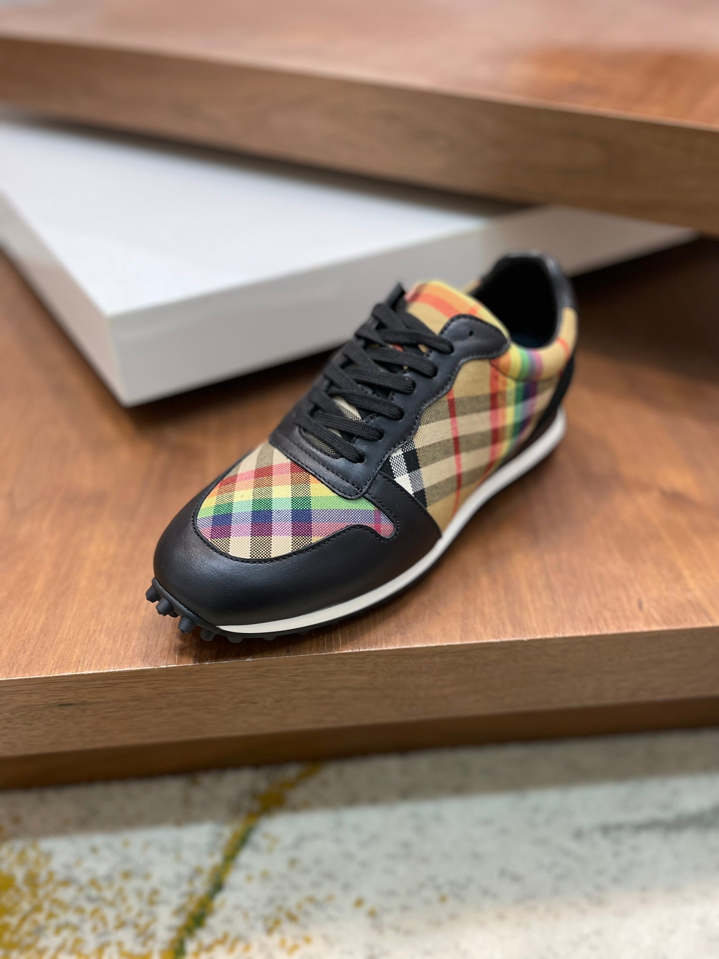 Burberry-041Shoes