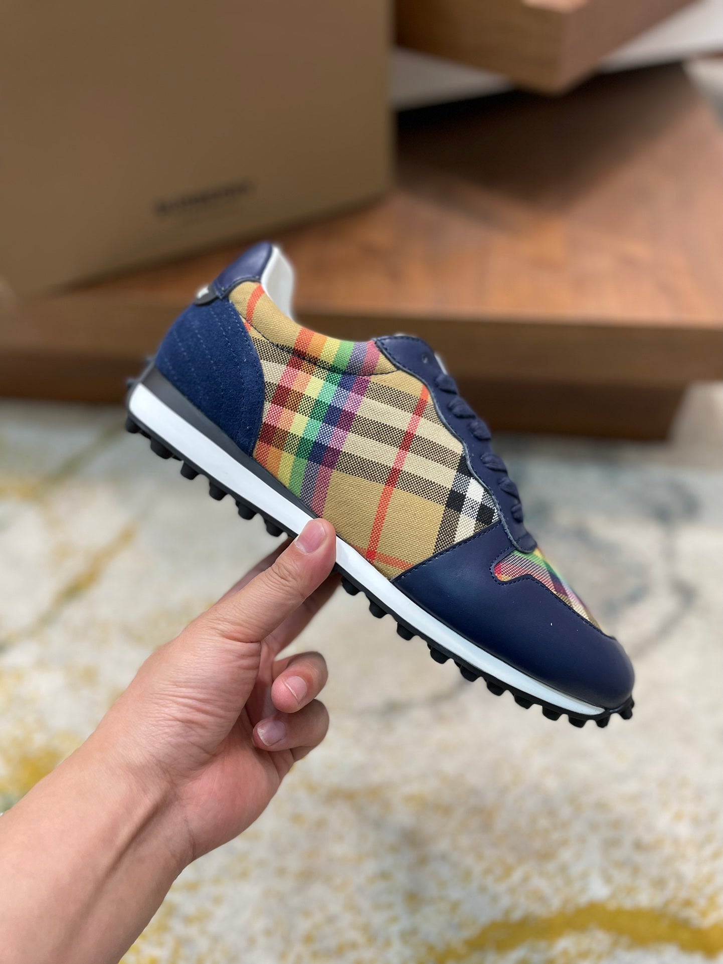 Burberry-043Shoes