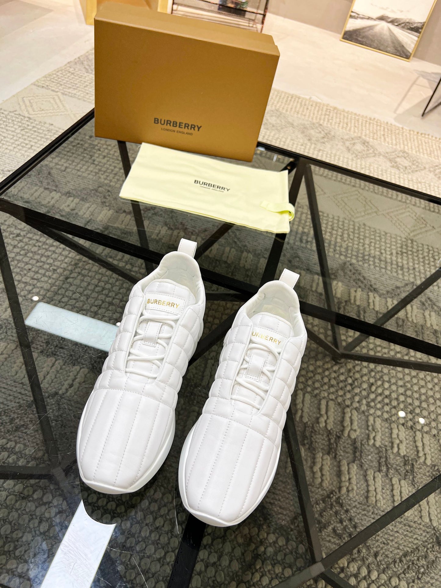 Burberry-062Shoes