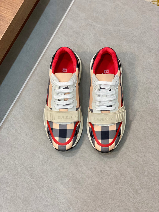 Burberry-070Shoes