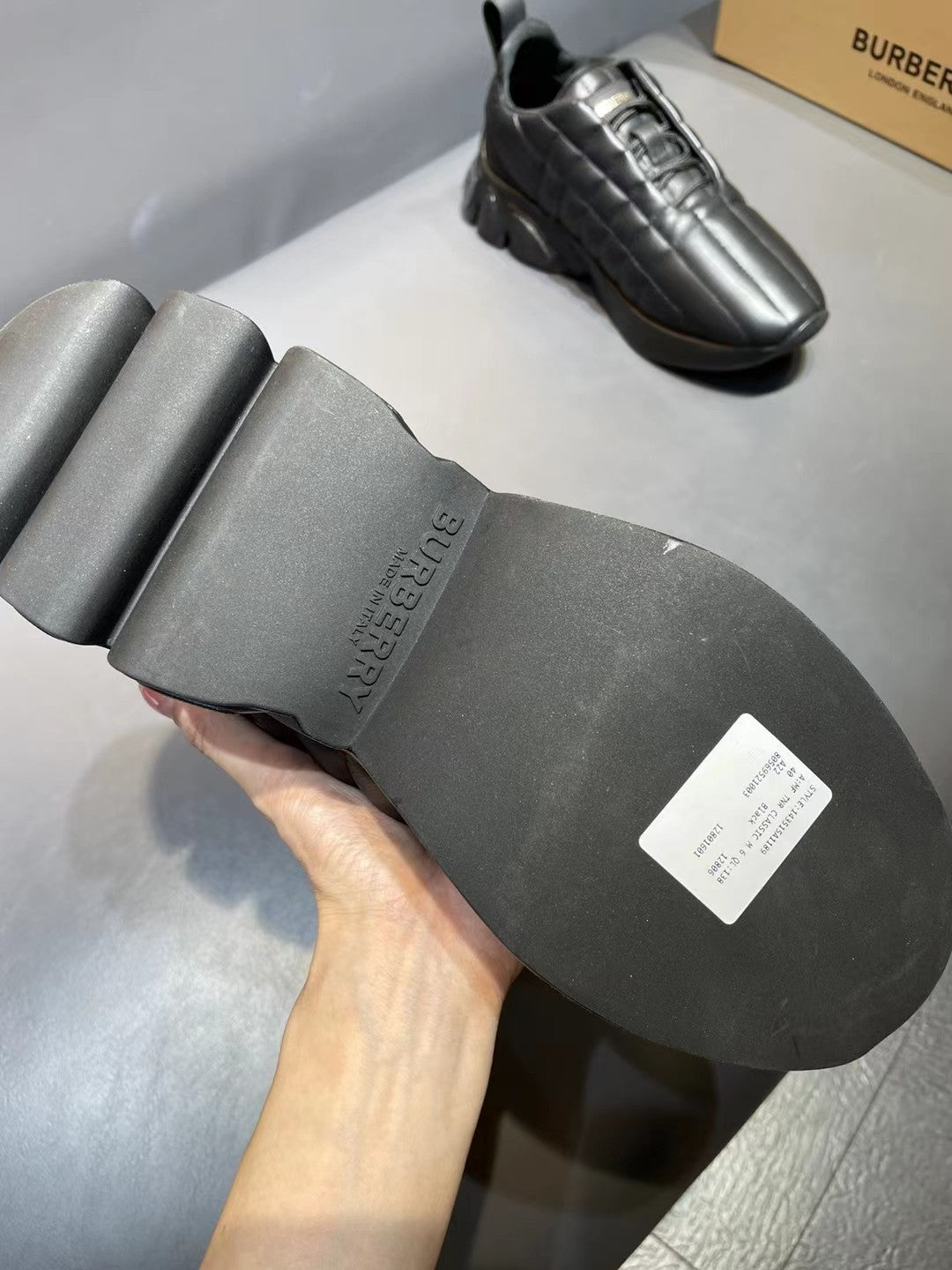 Burberry-074Shoes
