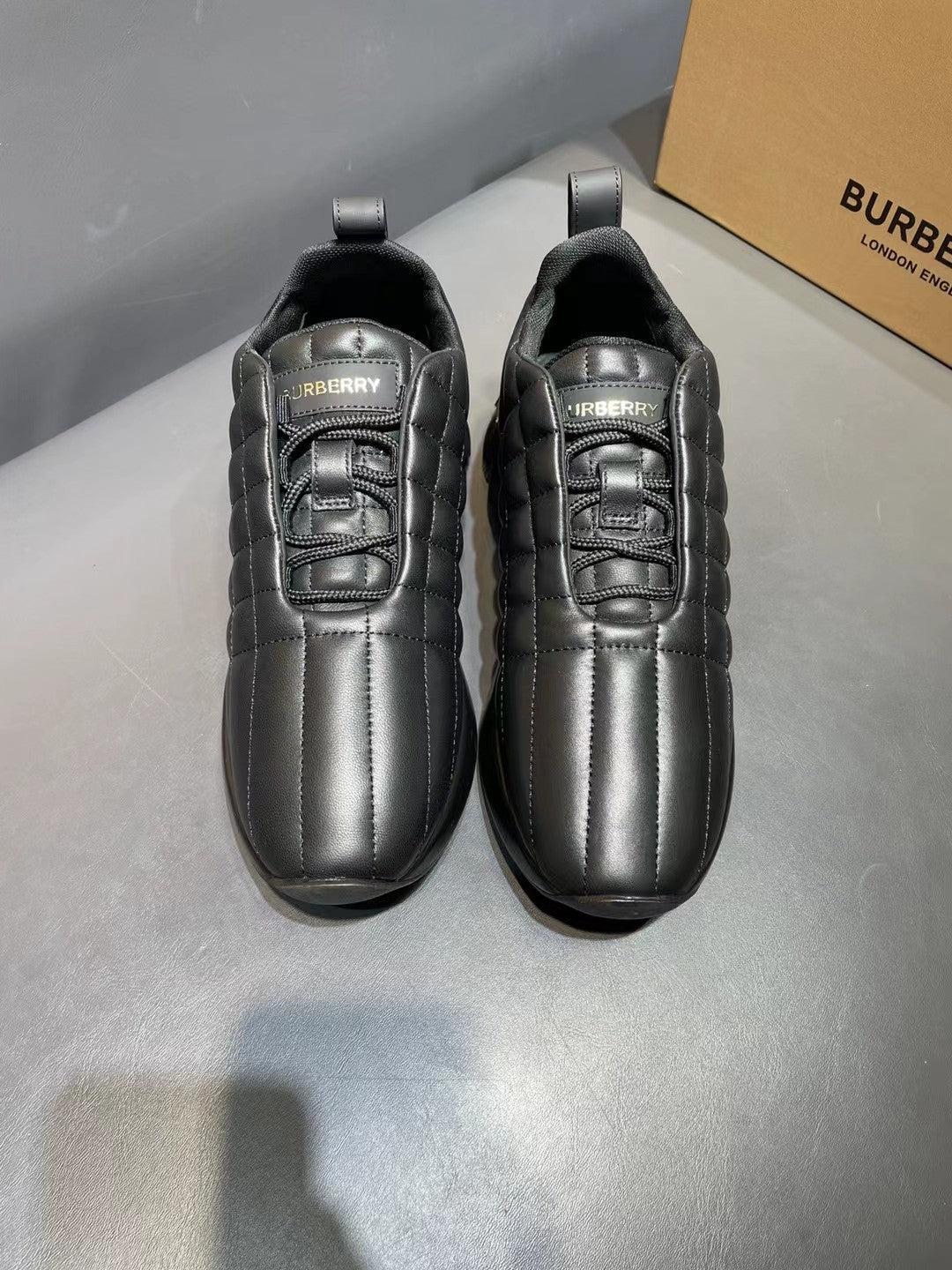 Burberry-074Shoes