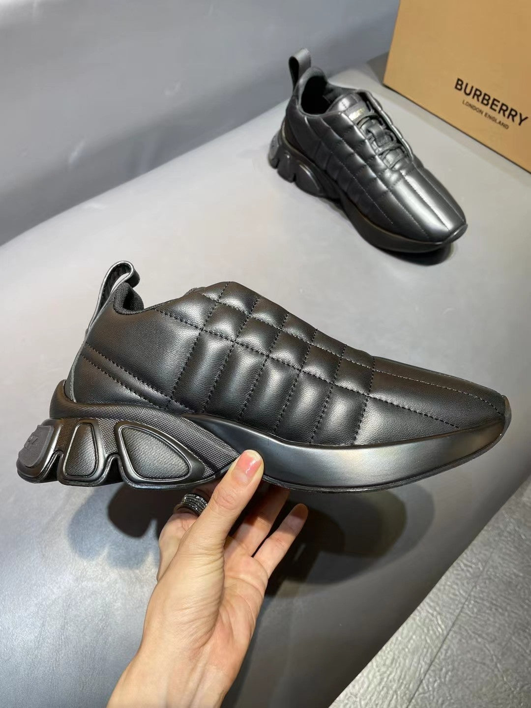 Burberry-074Shoes