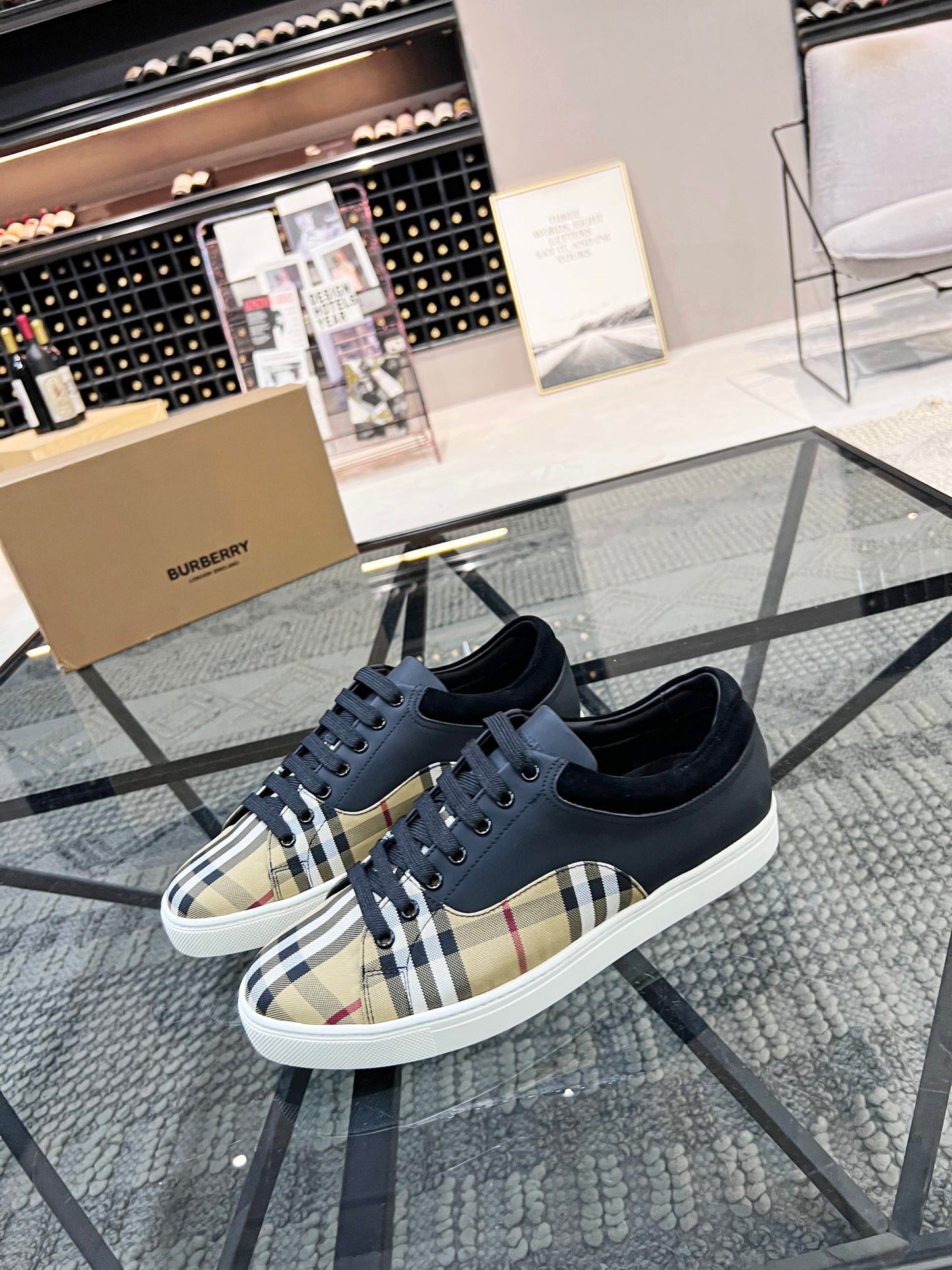 Burberry-076Shoes