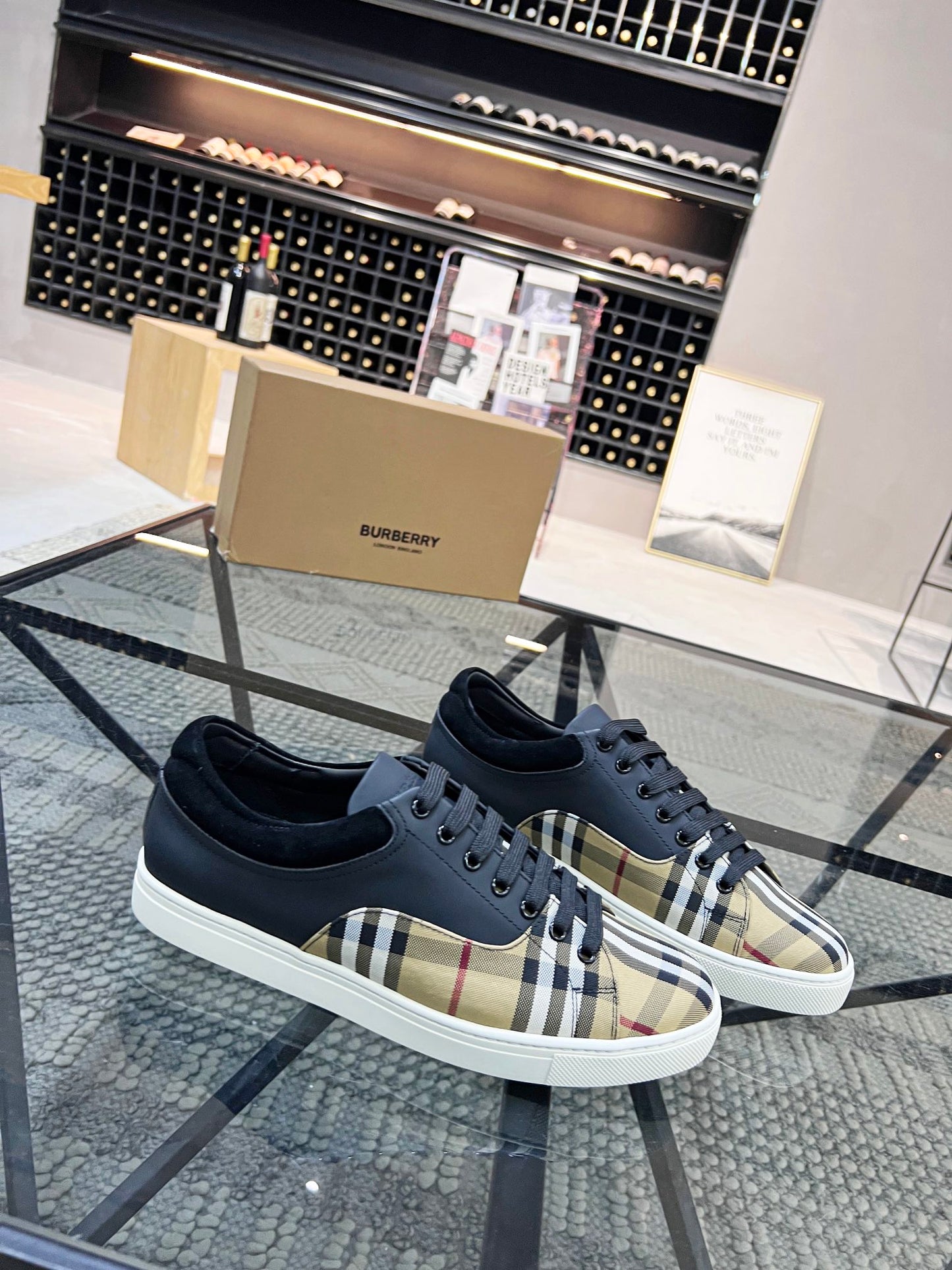Burberry-076Shoes