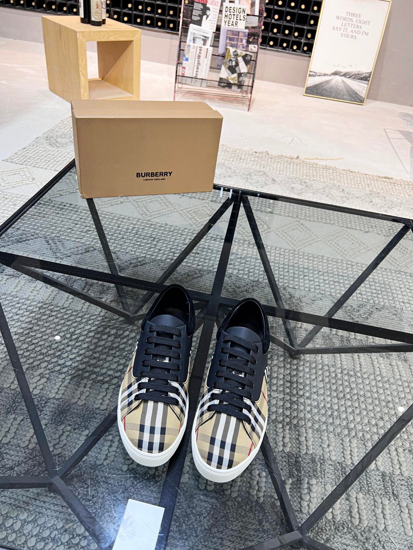 Burberry-076Shoes