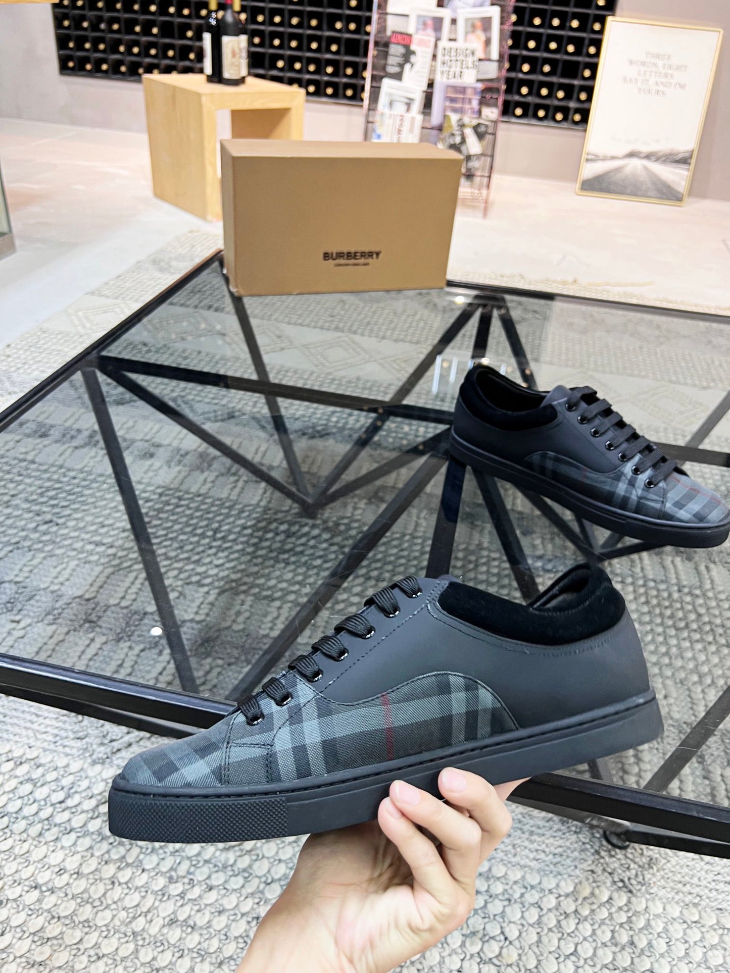 Burberry-077Shoes