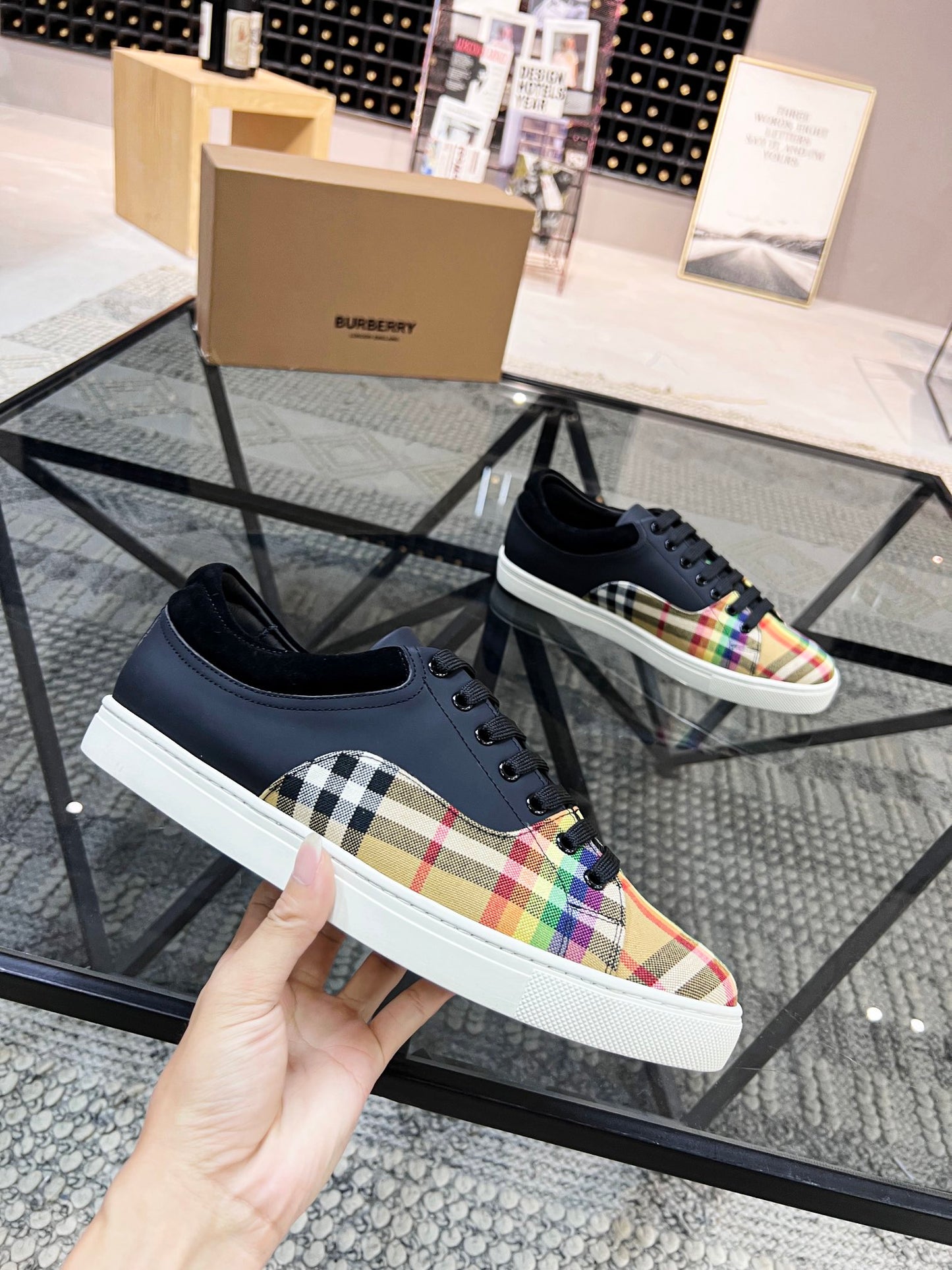 Burberry-0780Shoes