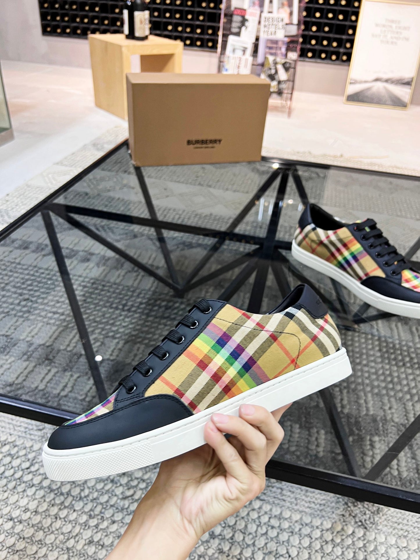 Burberry-079Shoes