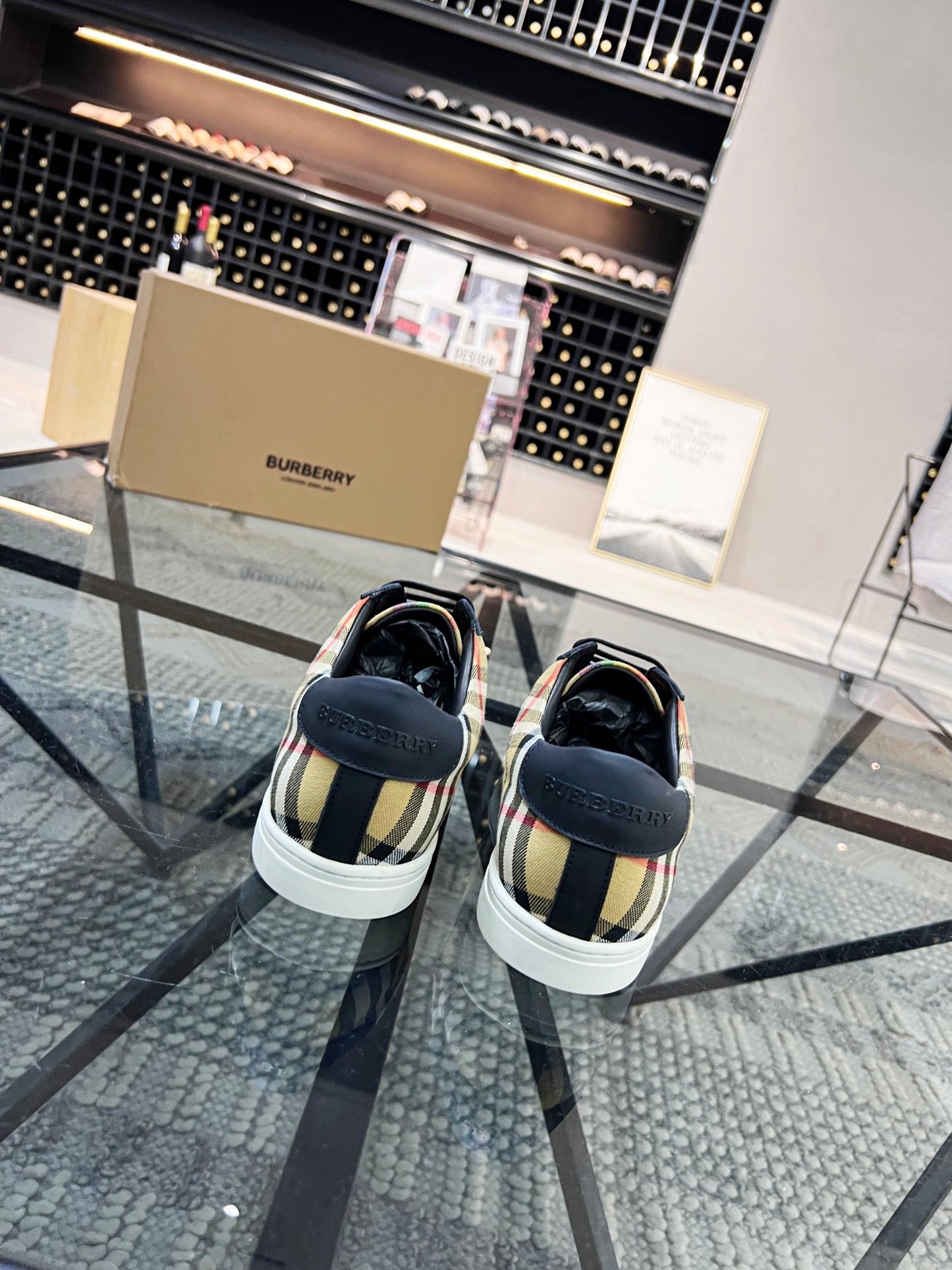 Burberry-079Shoes