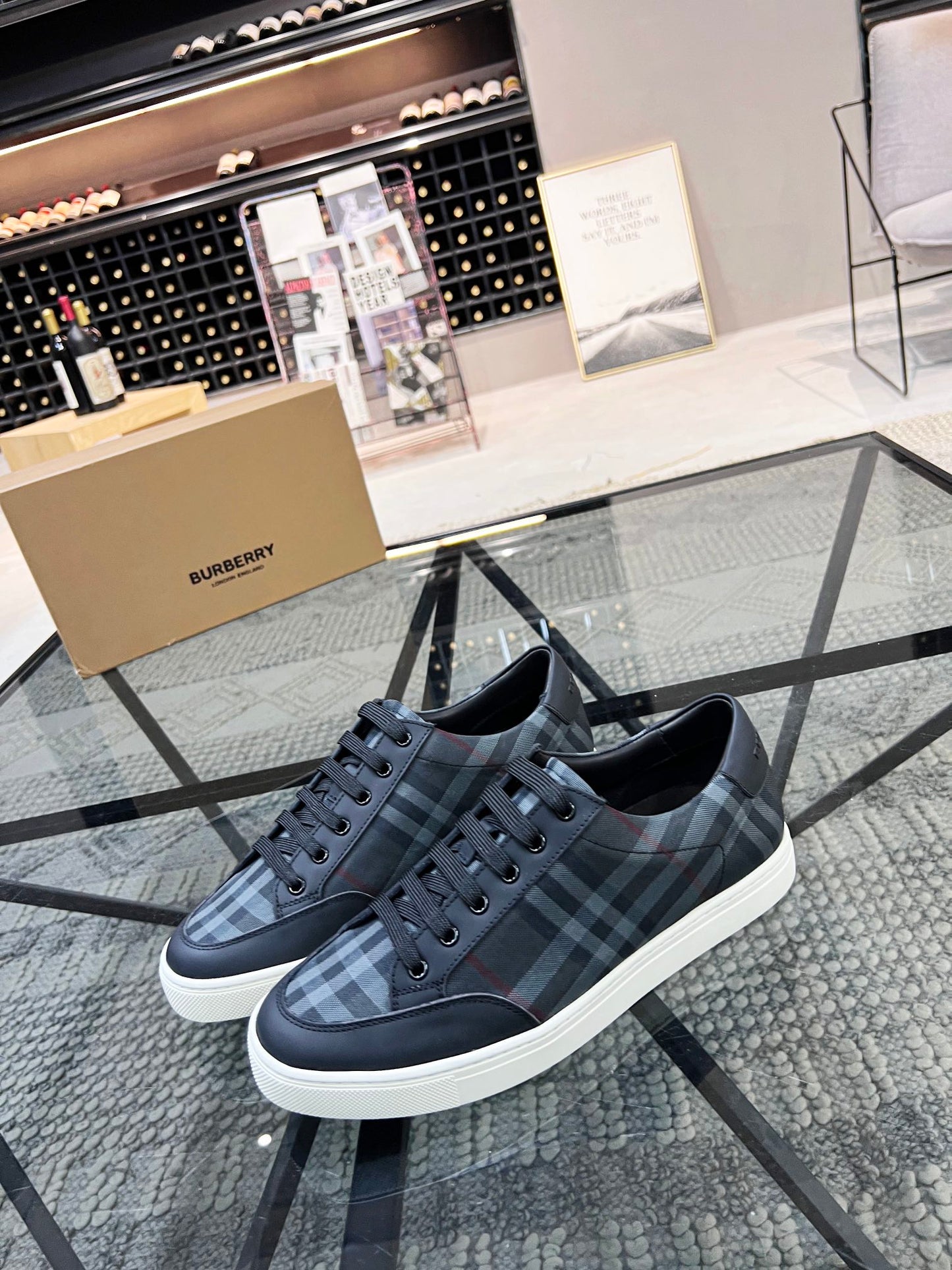 Burberry-080Shoes