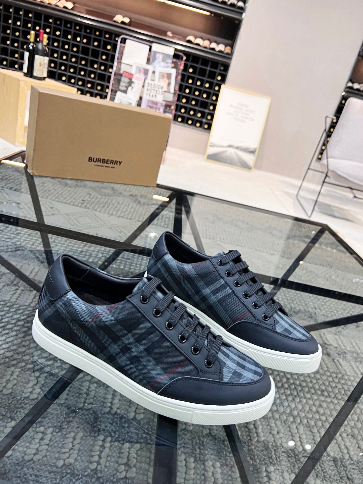 Burberry-080Shoes