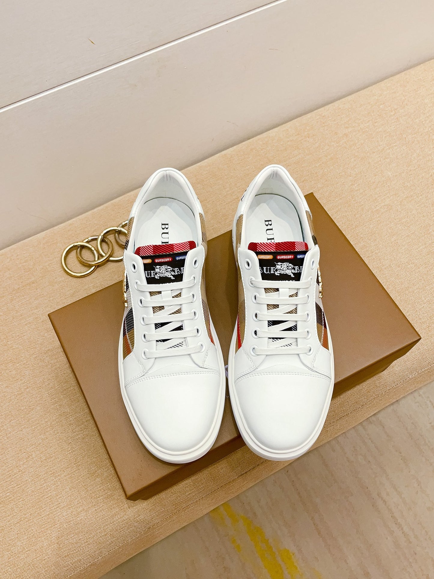 Burberry-085Shoes