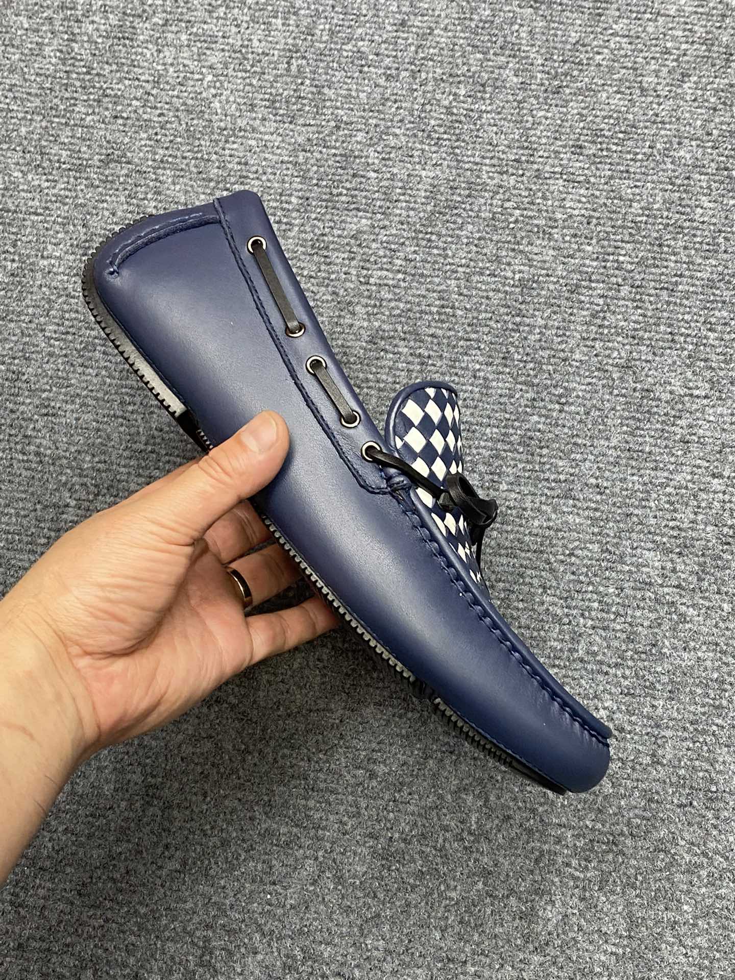 BV-129Shoes