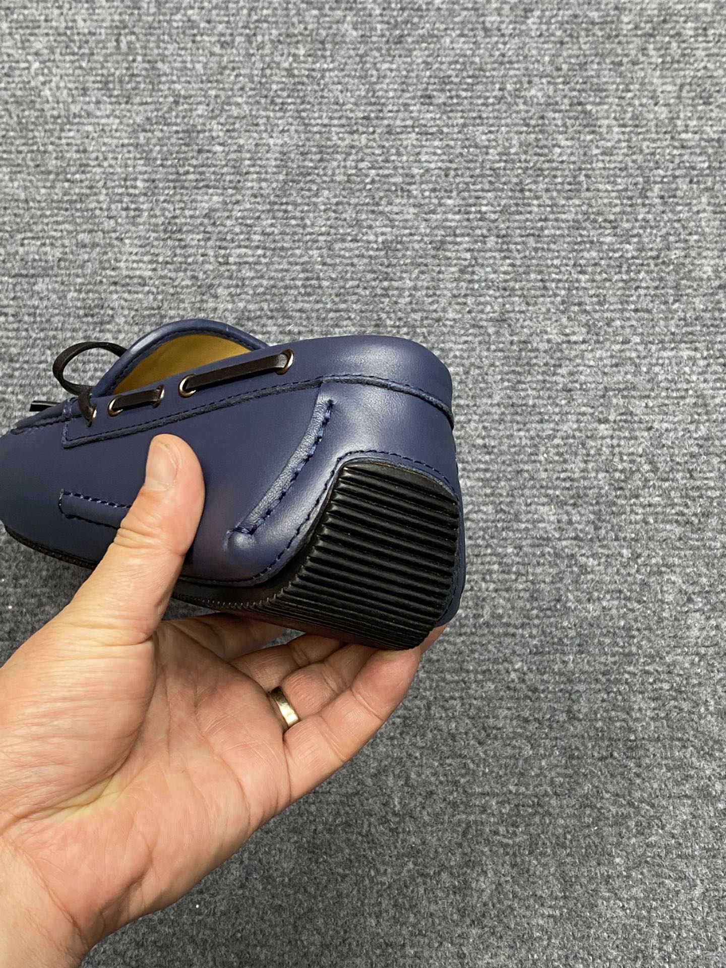 BV-129Shoes