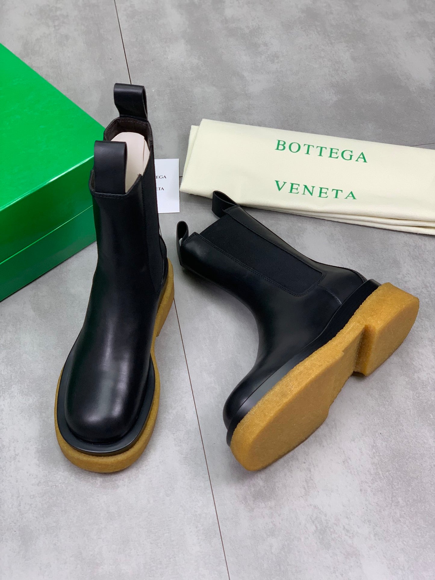 BV-175Shoes
