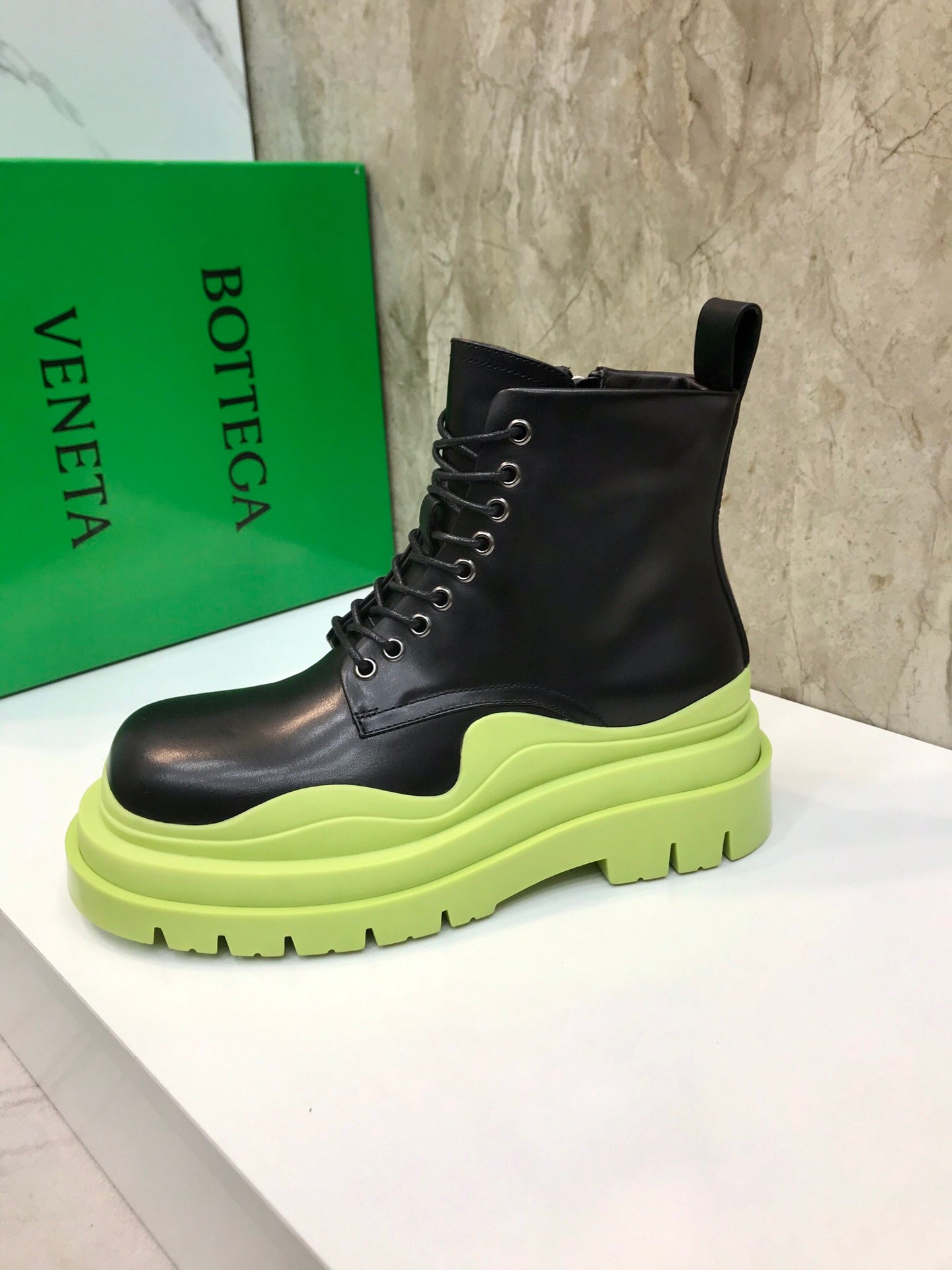 BV-180Shoes