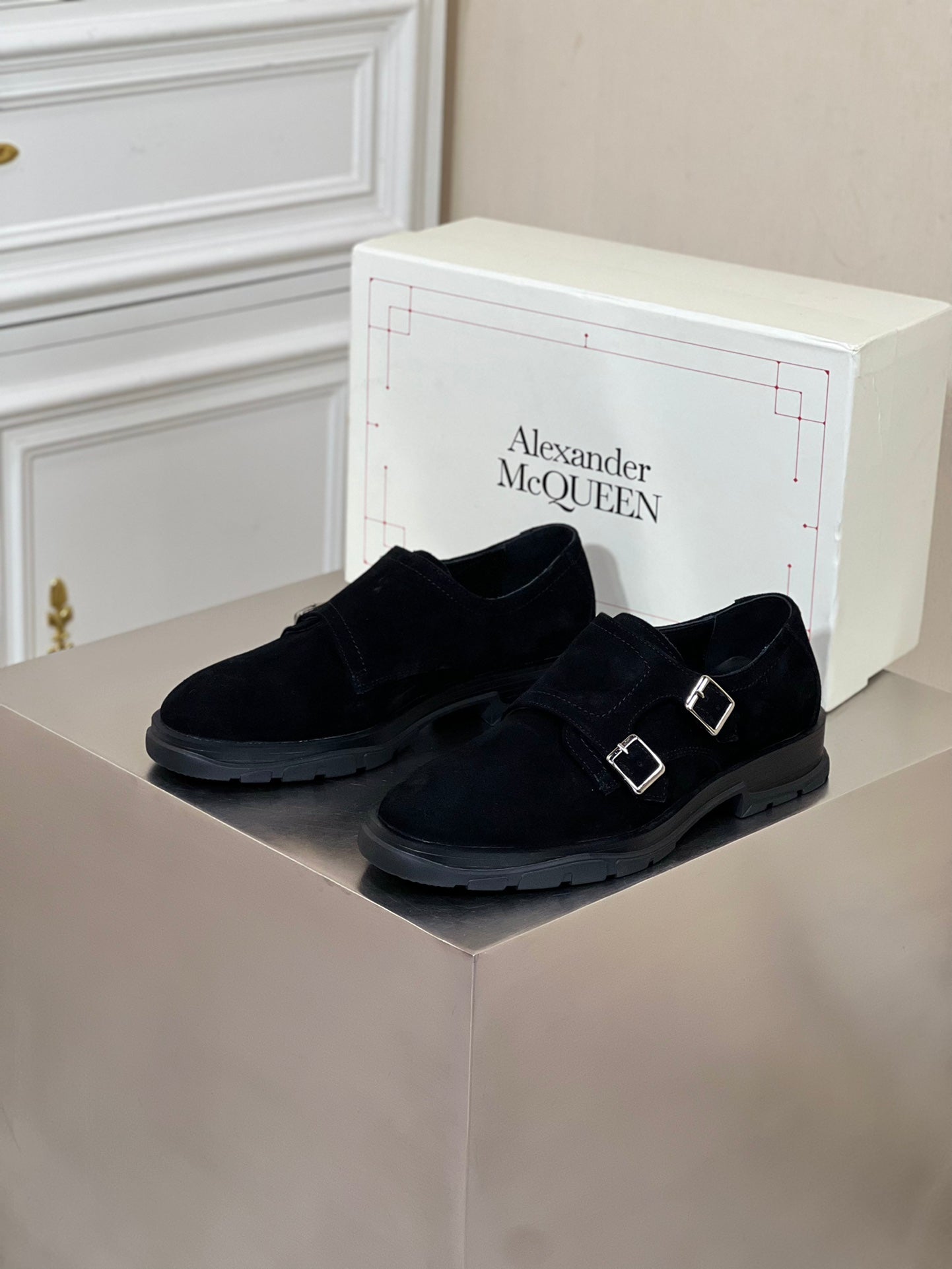 Alexander Mcqueen -004shores