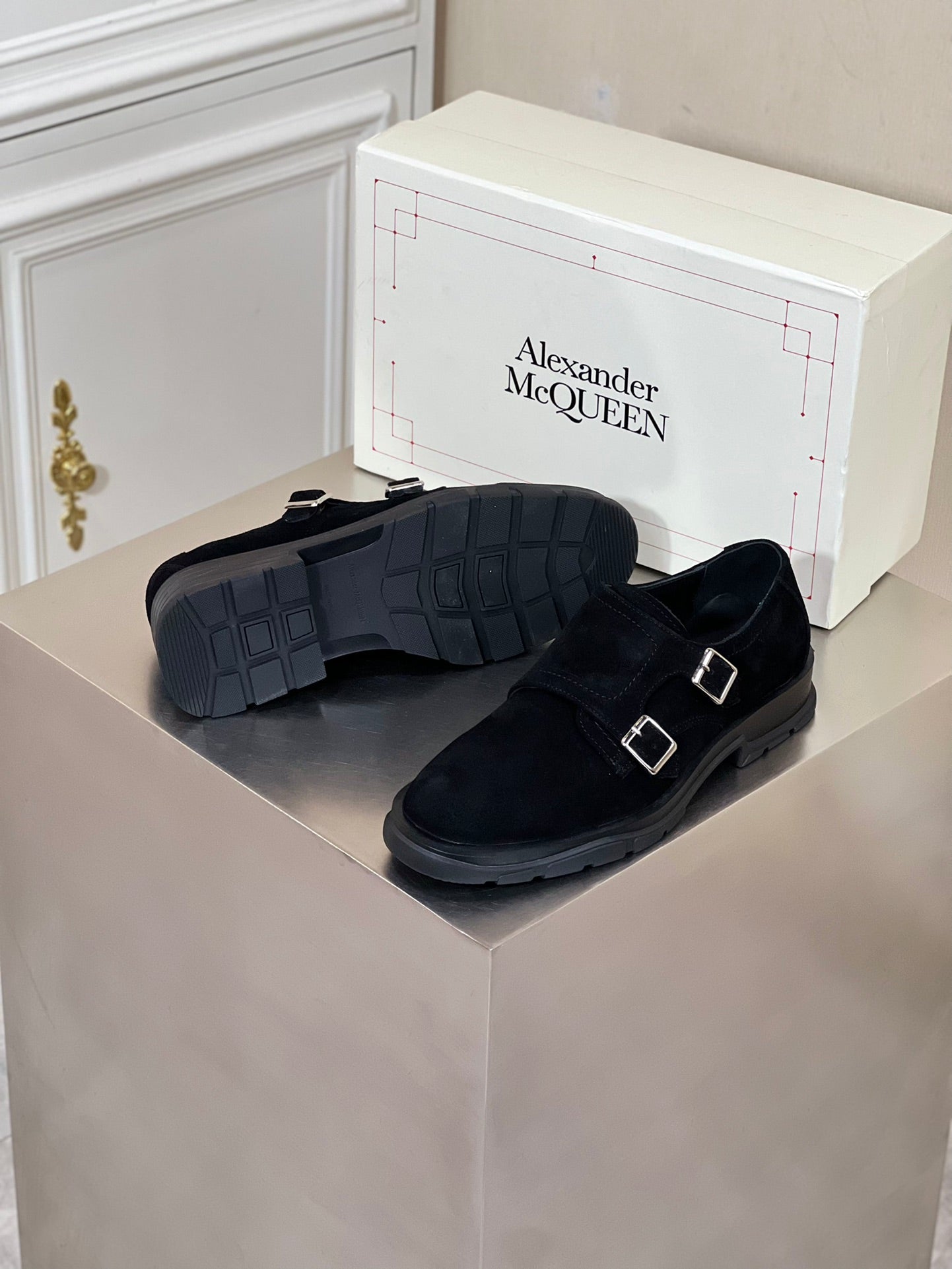 Alexander Mcqueen -004shores