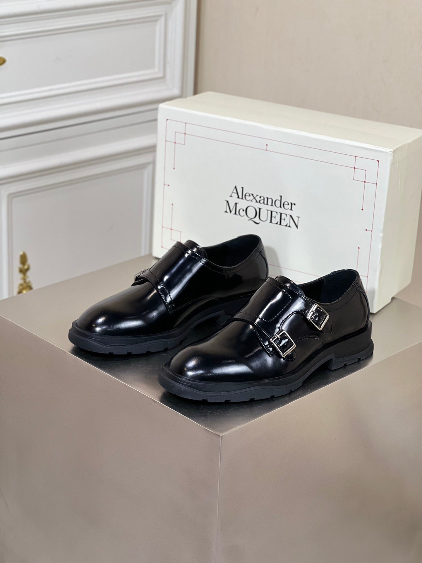 Alexander Mcqueen -006shores