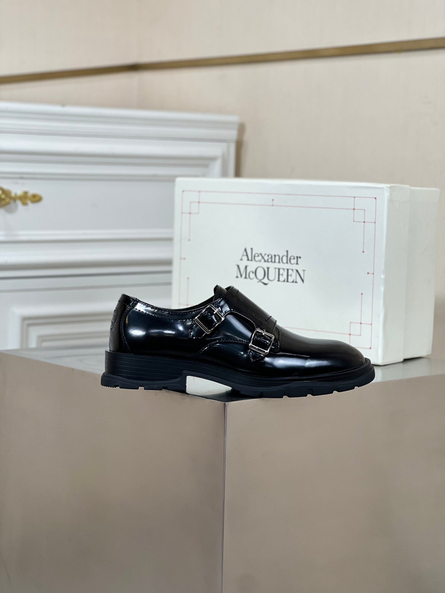 Alexander Mcqueen -006shores