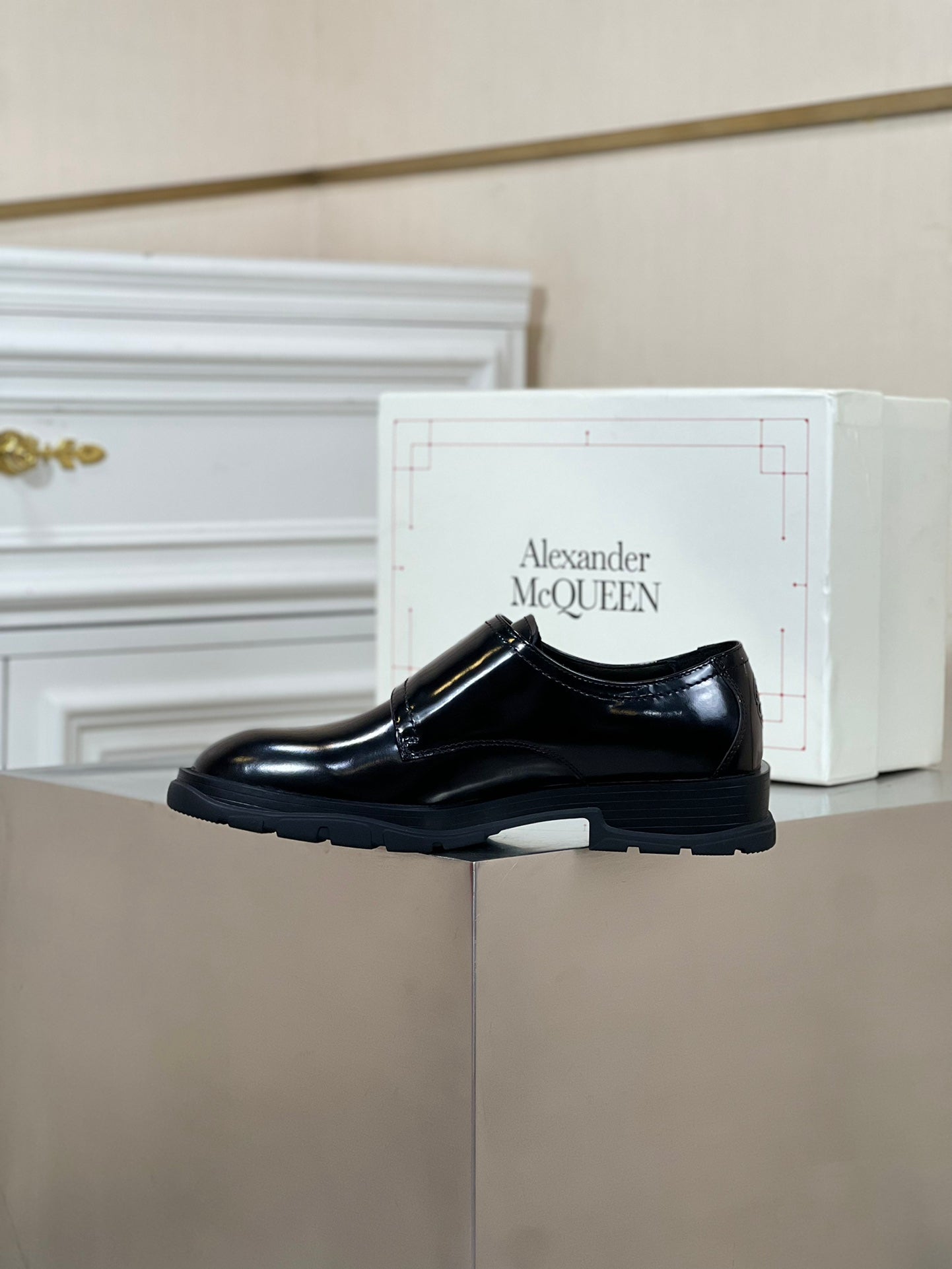 Alexander Mcqueen -006shores