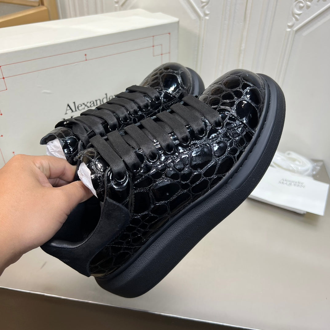 Alexander Mcqueen -007shores