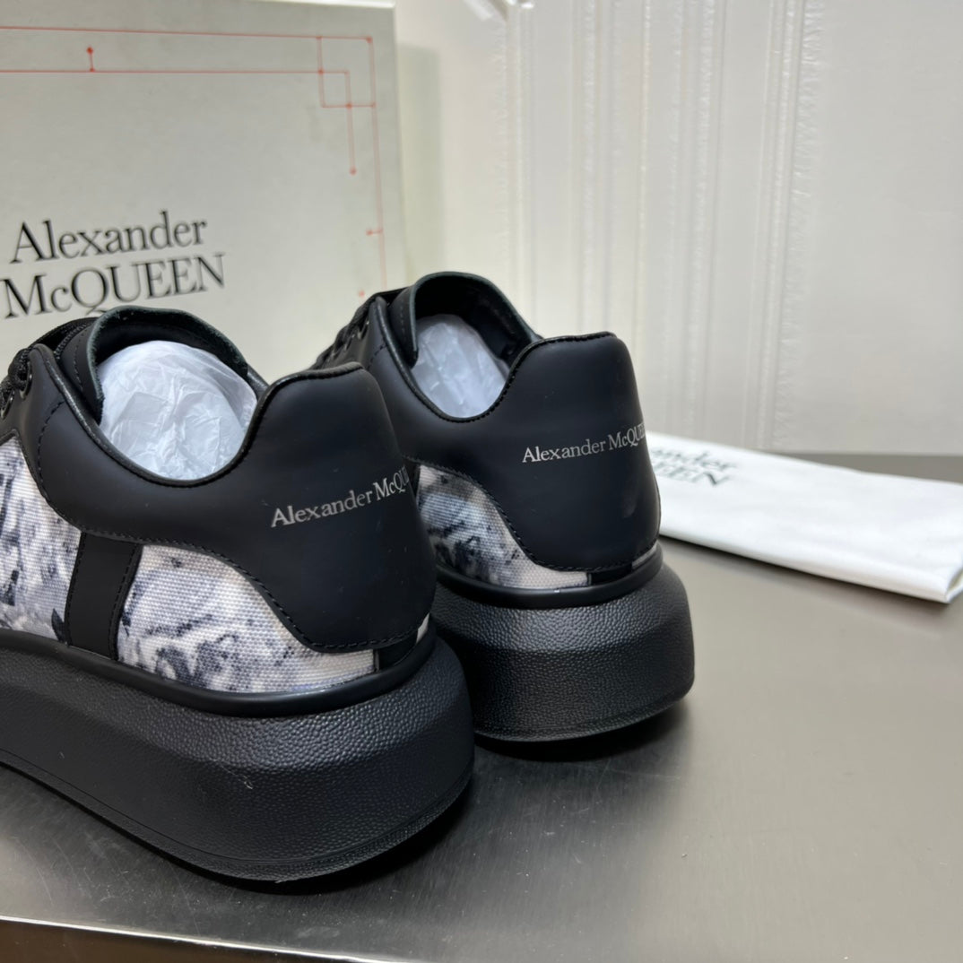 Alexander Mcqueen -009shores