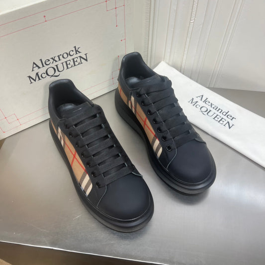 Alexander Mcqueen -011shores