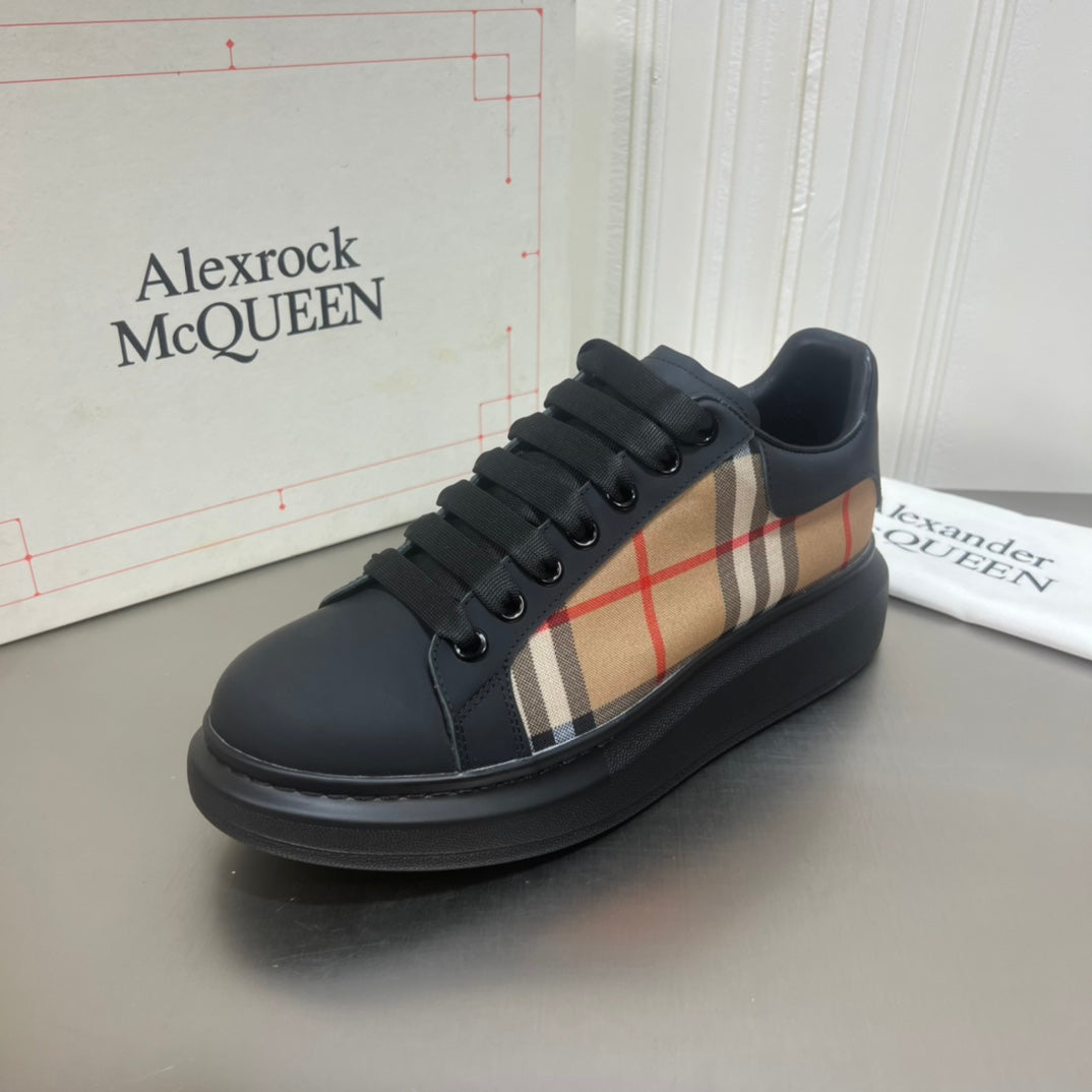 Alexander Mcqueen -011shores