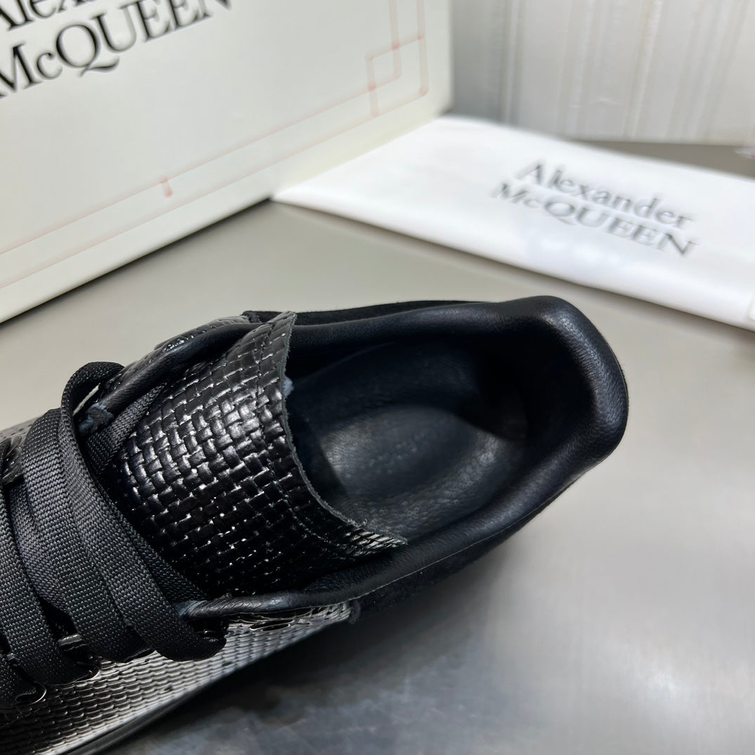 Alexander Mcqueen -014shores