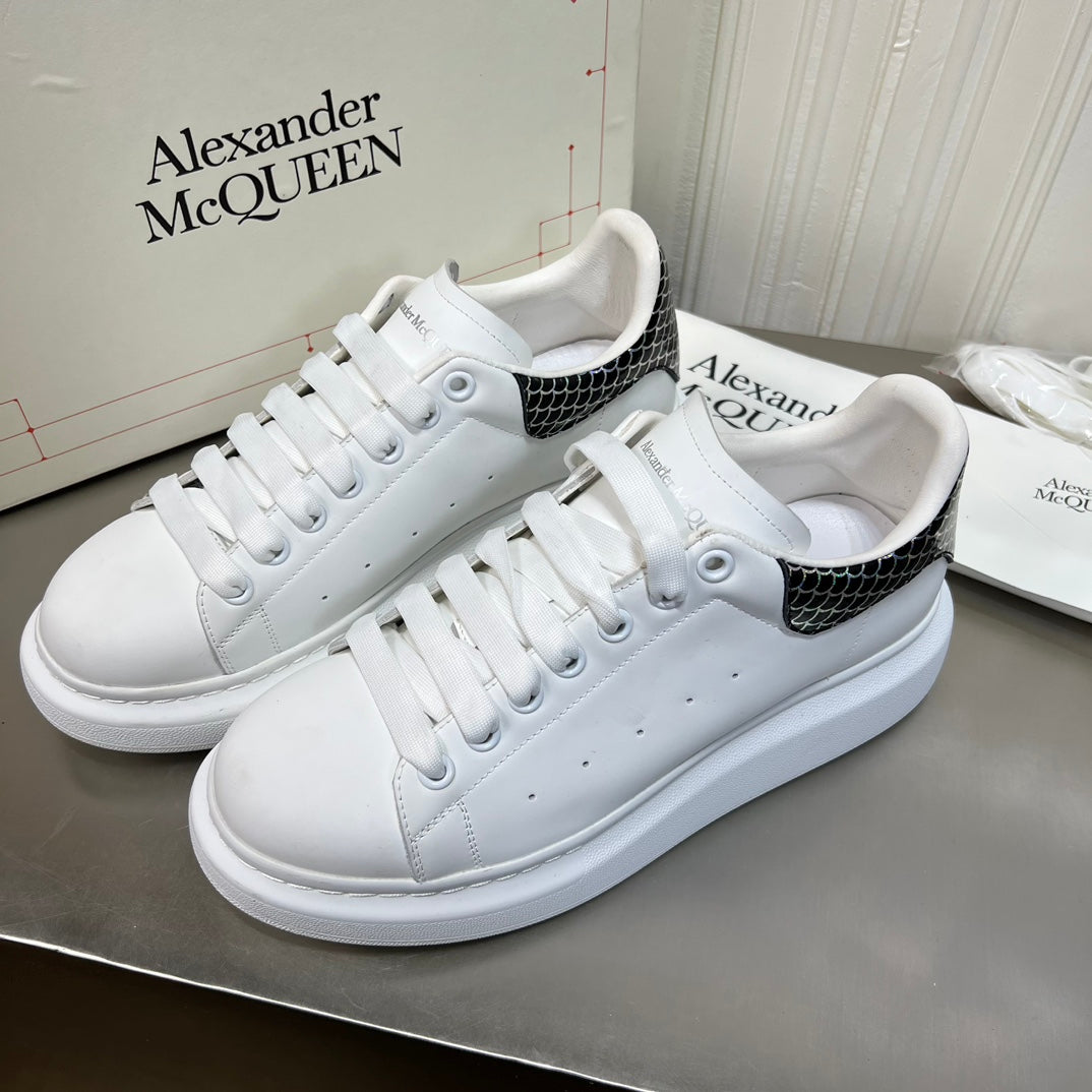 Alexander Mcqueen -016shores