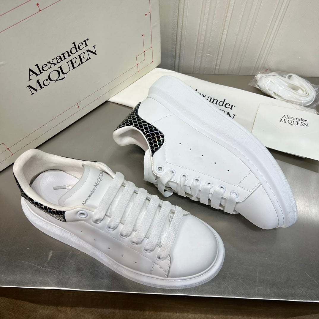 Alexander Mcqueen -016shores