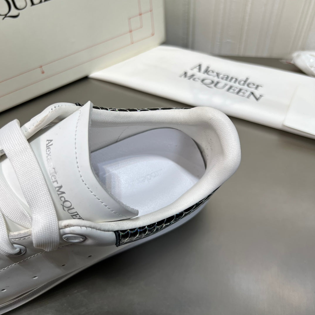 Alexander Mcqueen -016shores