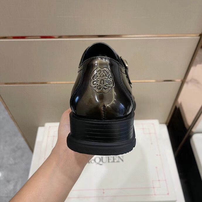Alexander Mcqueen -018shores
