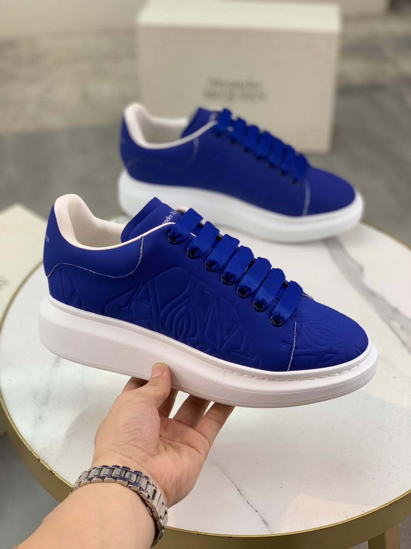 Alexander Mcqueen -023shores