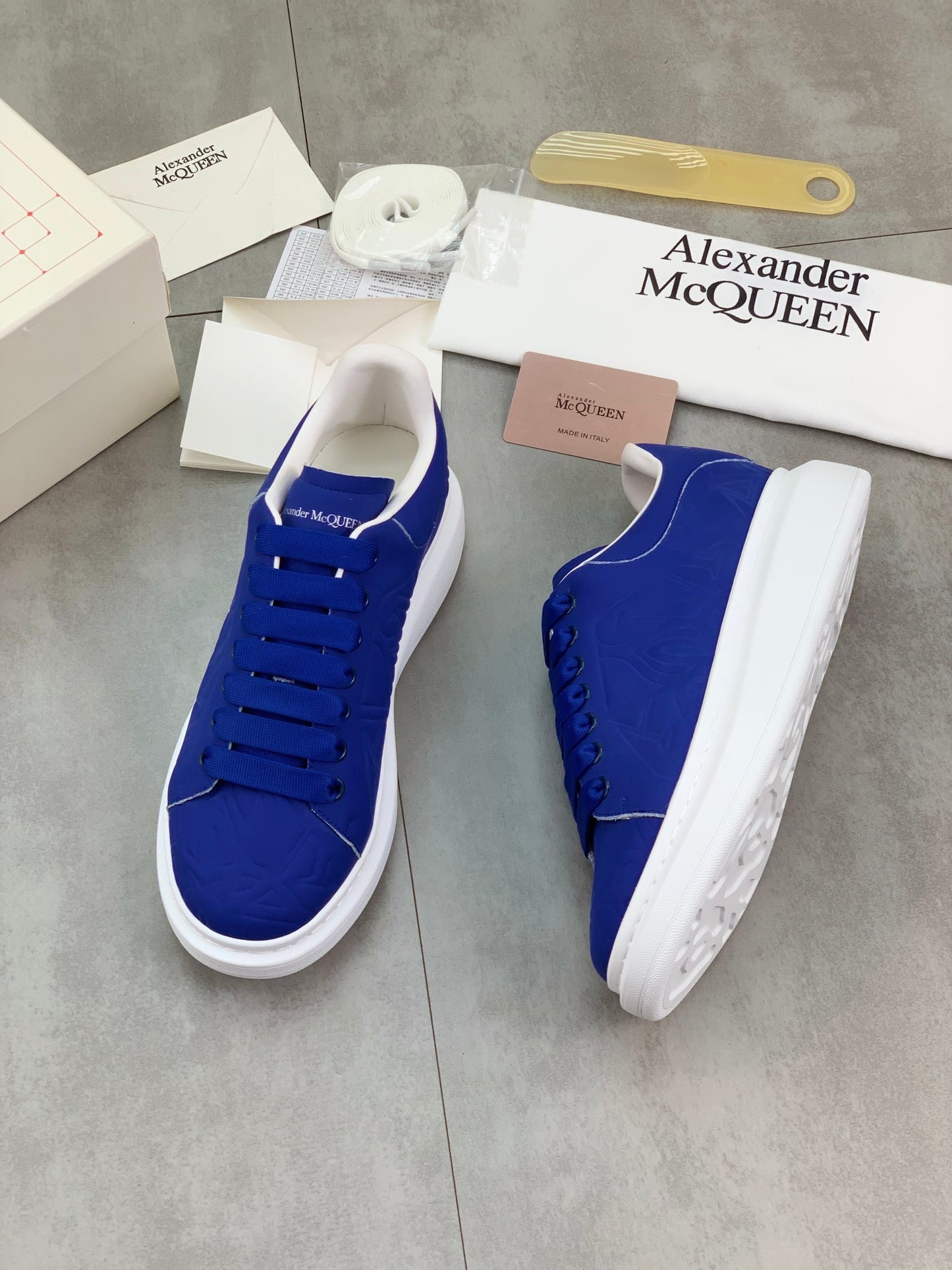 Alexander Mcqueen -023shores